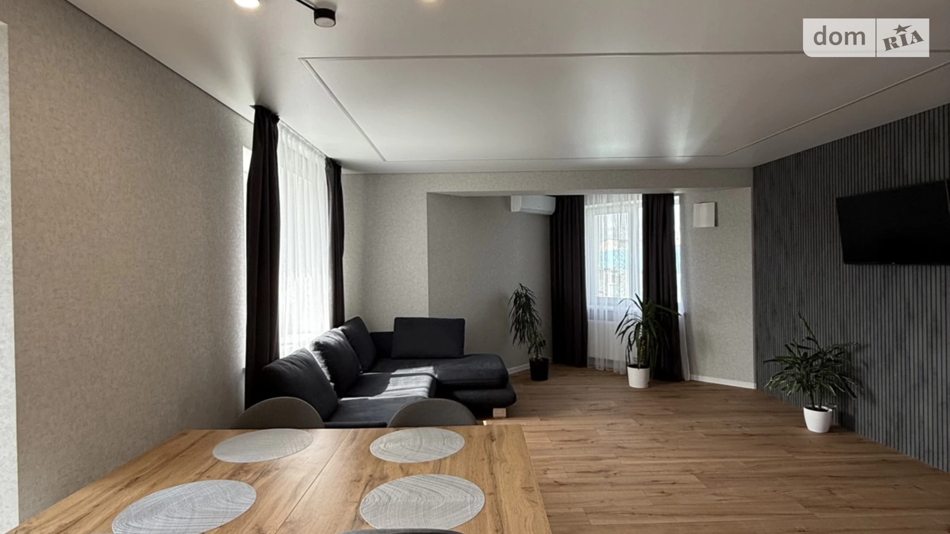 Продается 3-комнатная квартира 90 кв. м в Полтаве, просп. Мира - фото 2