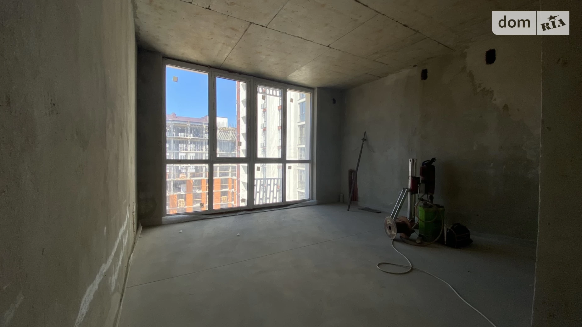 Продается 2-комнатная квартира 60 кв. м в Ивано-Франковске, ул. Химиков, 29 - фото 2