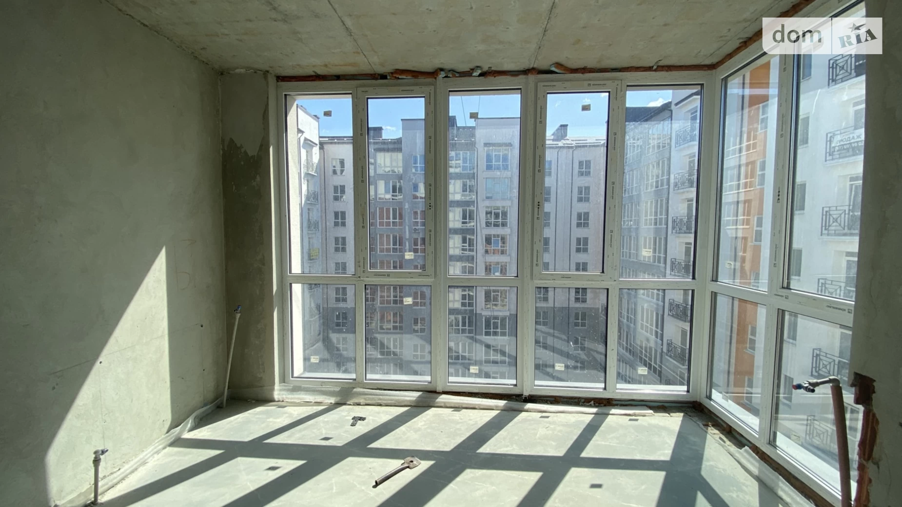 Продается 2-комнатная квартира 60 кв. м в Ивано-Франковске, ул. Химиков, 29 - фото 3