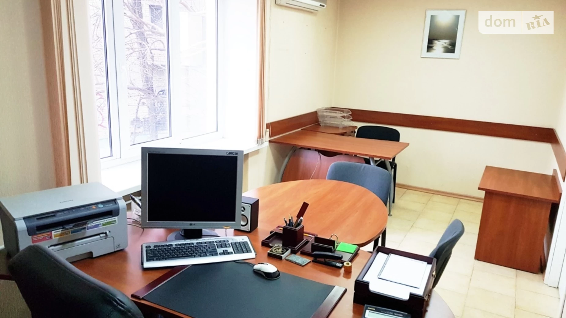 Сдается в аренду офис 45 кв. м в бизнес-центре, цена: 23000 грн - фото 4