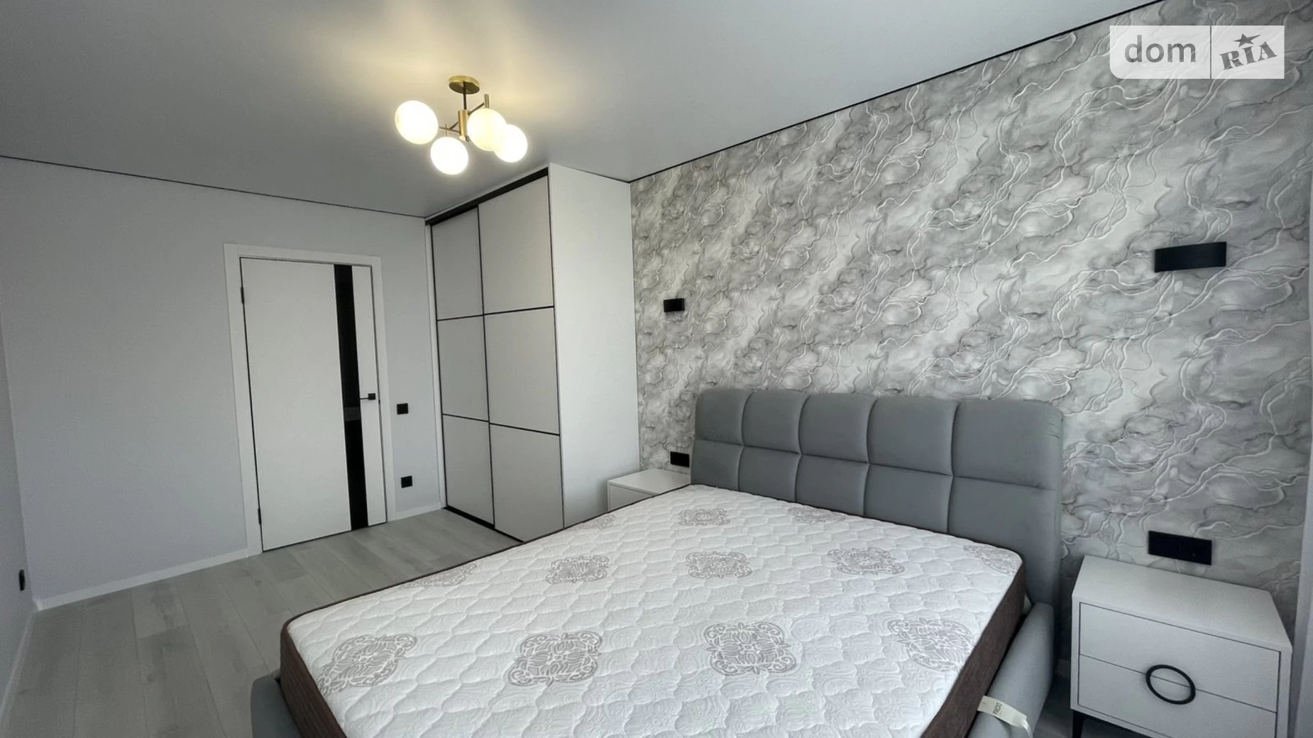 2-кімнатна квартира 70 кв. м у Тернополі, цена: 89800 $ - фото 5