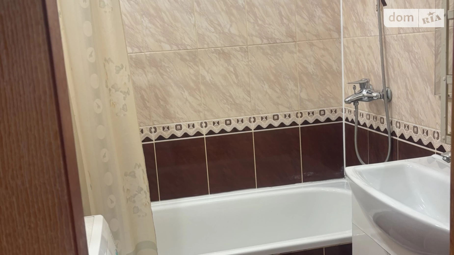 Сдается в аренду 2-комнатная квартира 48 кв. м в Виннице, ул. Антонова Олега - фото 2