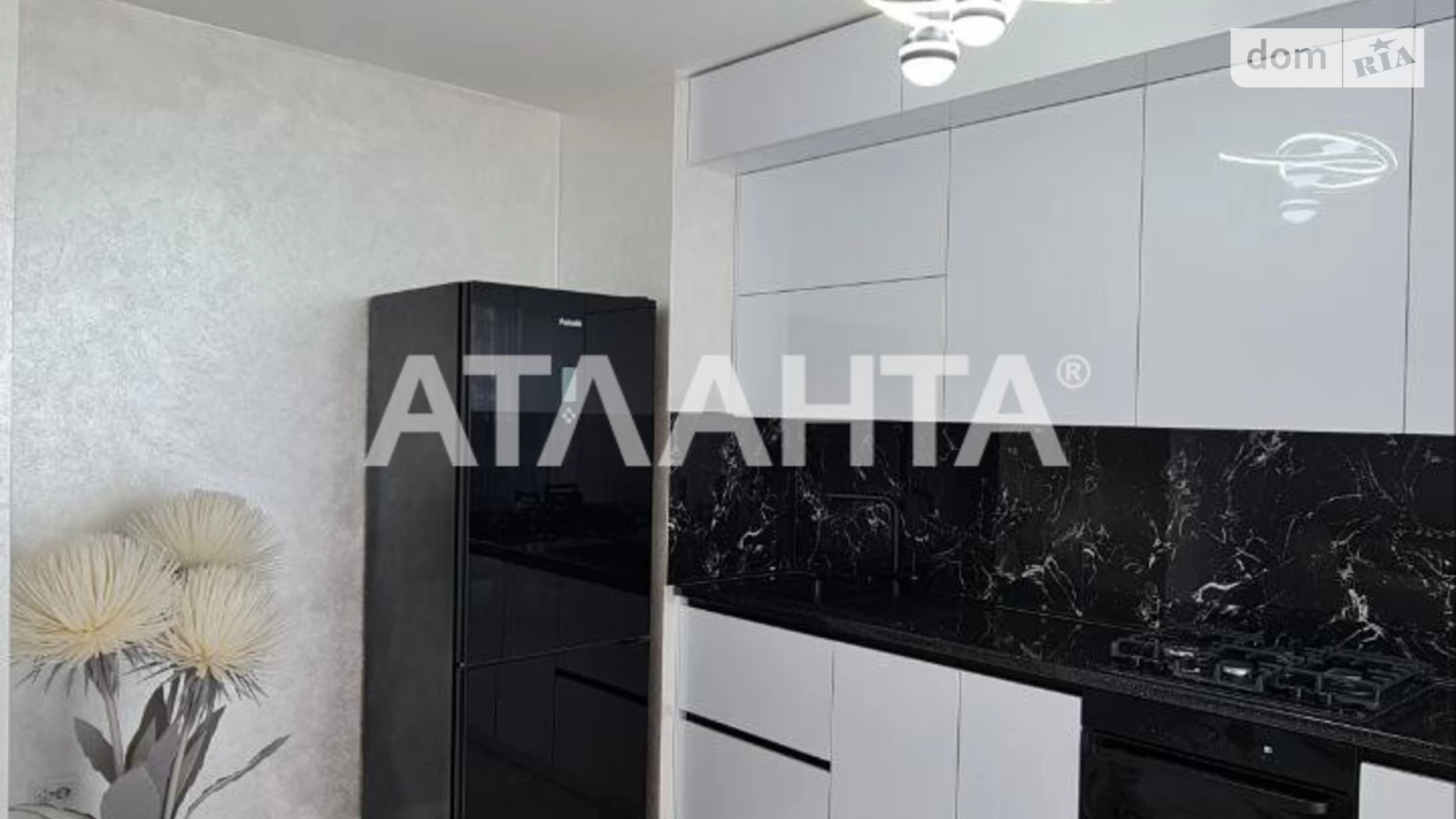 Продається 3-кімнатна квартира 96.3 кв. м у Чернівцях, вул. Воробкевича Сидора - фото 3