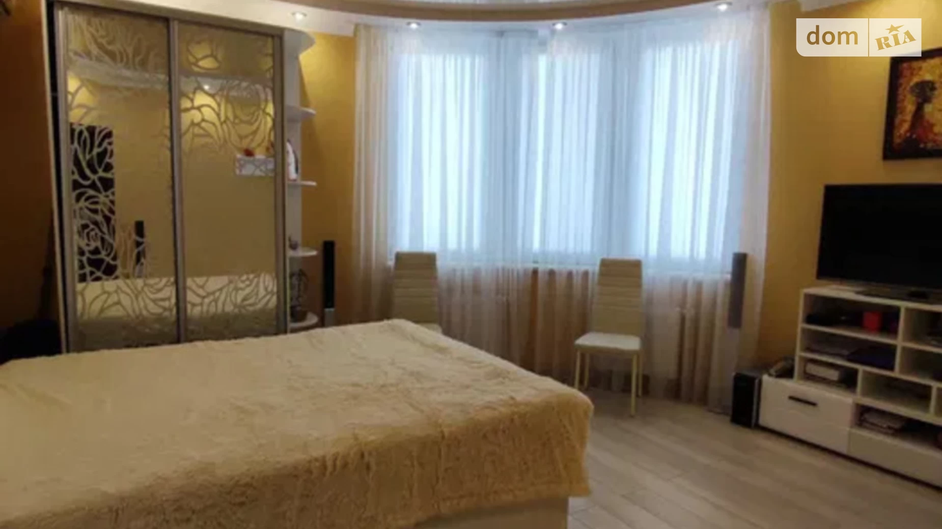 Продается 3-комнатная квартира 102.6 кв. м в Киеве, ул. Ревуцкого, 7В - фото 2