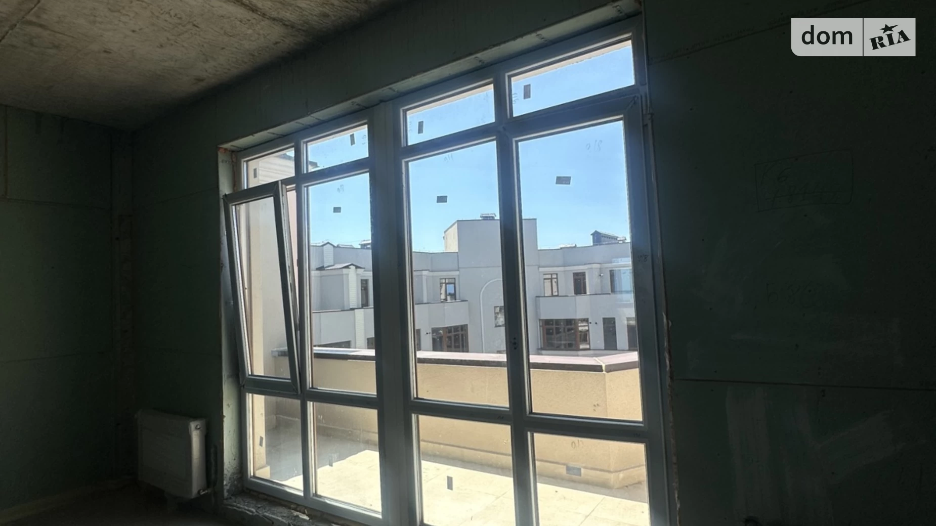 Продается 1-комнатная квартира 88 кв. м в Одессе, ул. Дача Ковалевского, 91 - фото 3