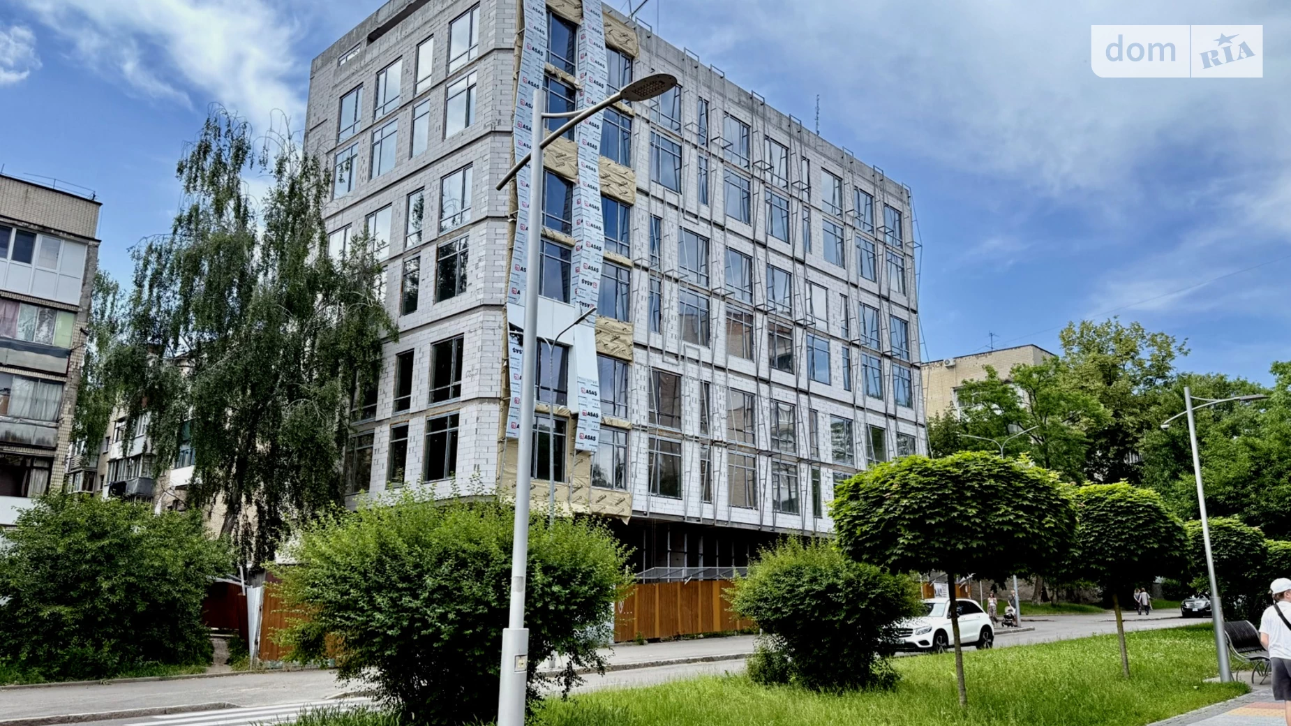 Продається 3-кімнатна квартира 92 кв. м у Вінниці, просп. Космонавтів, 76 - фото 2