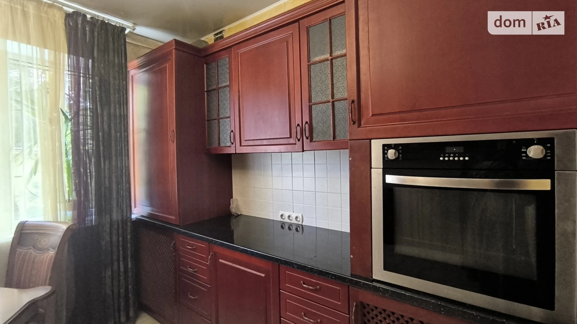 Продается дом на 3 этажа 245 кв. м с участком, цена: 265000 $ - фото 4