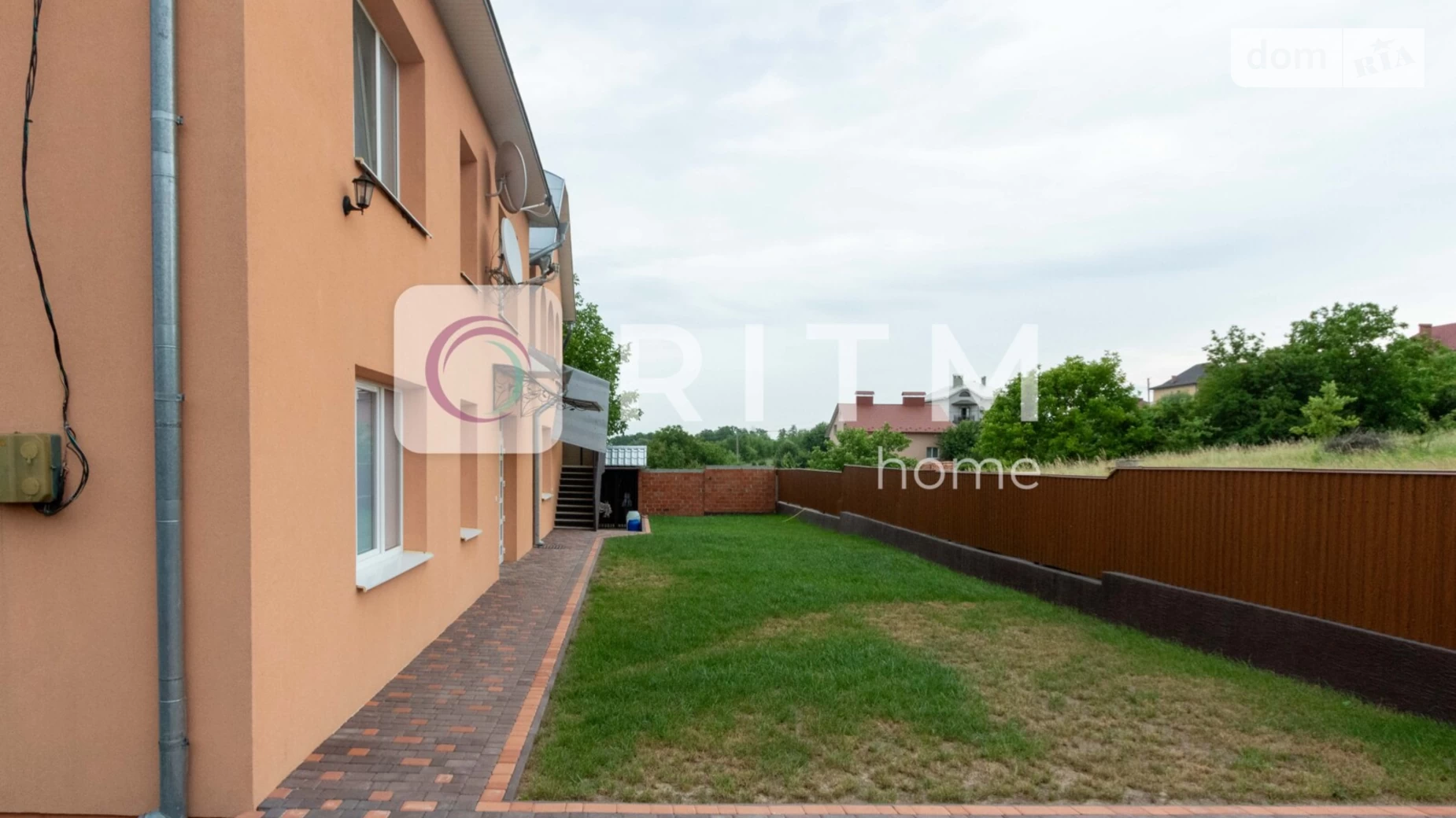 Продається будинок 2 поверховий 230 кв. м с басейном, цена: 175000 $ - фото 2
