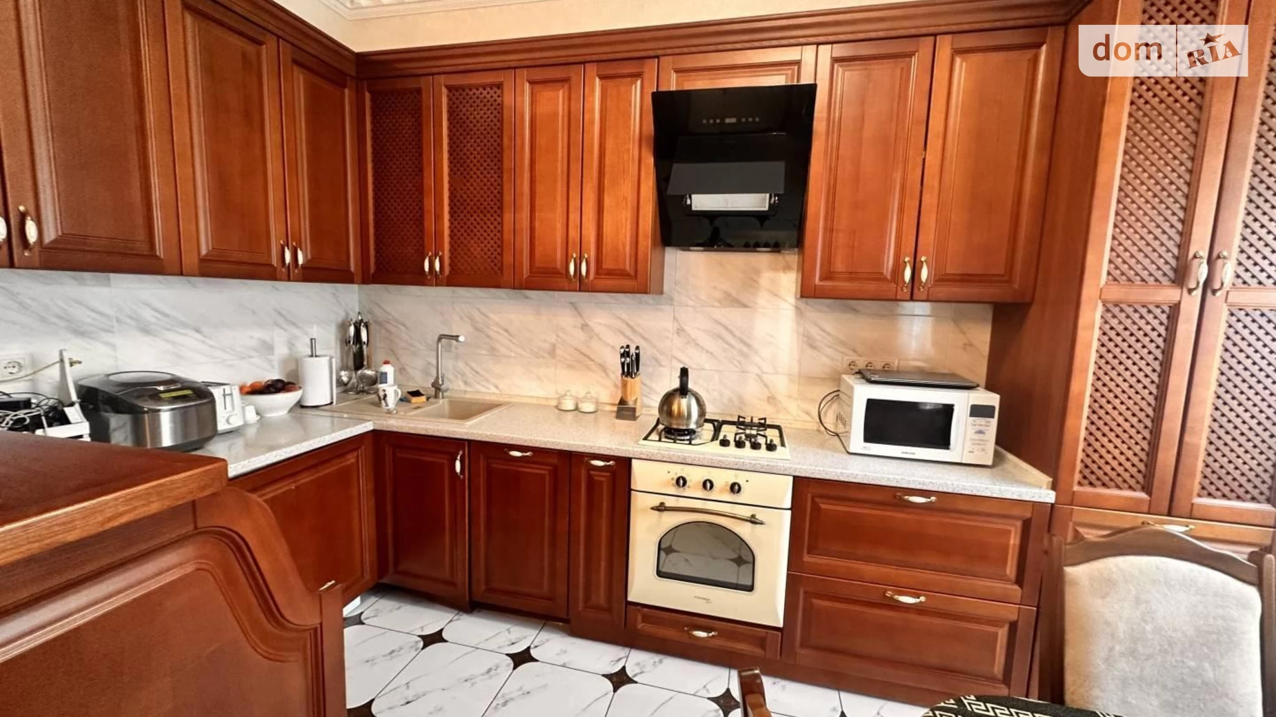 Продається будинок 3 поверховий 135.2 кв. м з садом, цена: 207000 $ - фото 4