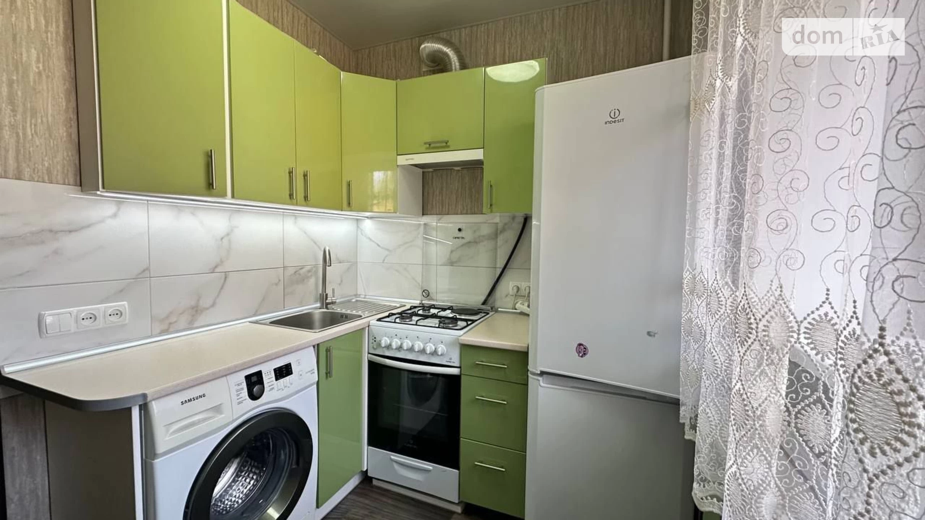 Продается 3-комнатная квартира 56.6 кв. м в Днепре, цена: 36500 $ - фото 2