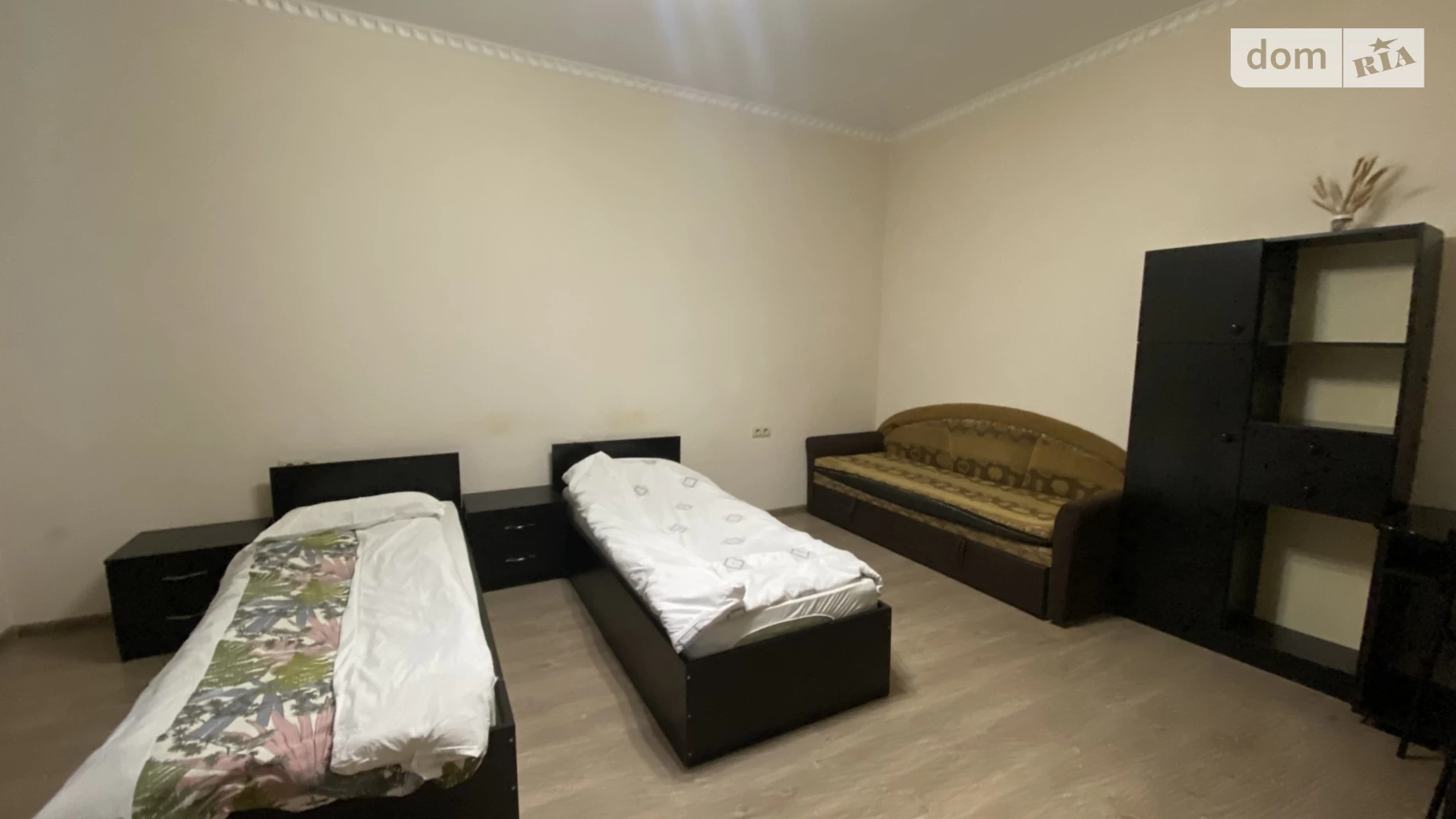 Сдается в аренду 1-комнатная квартира 39 кв. м в Ужгороде, наб. Православная - фото 2