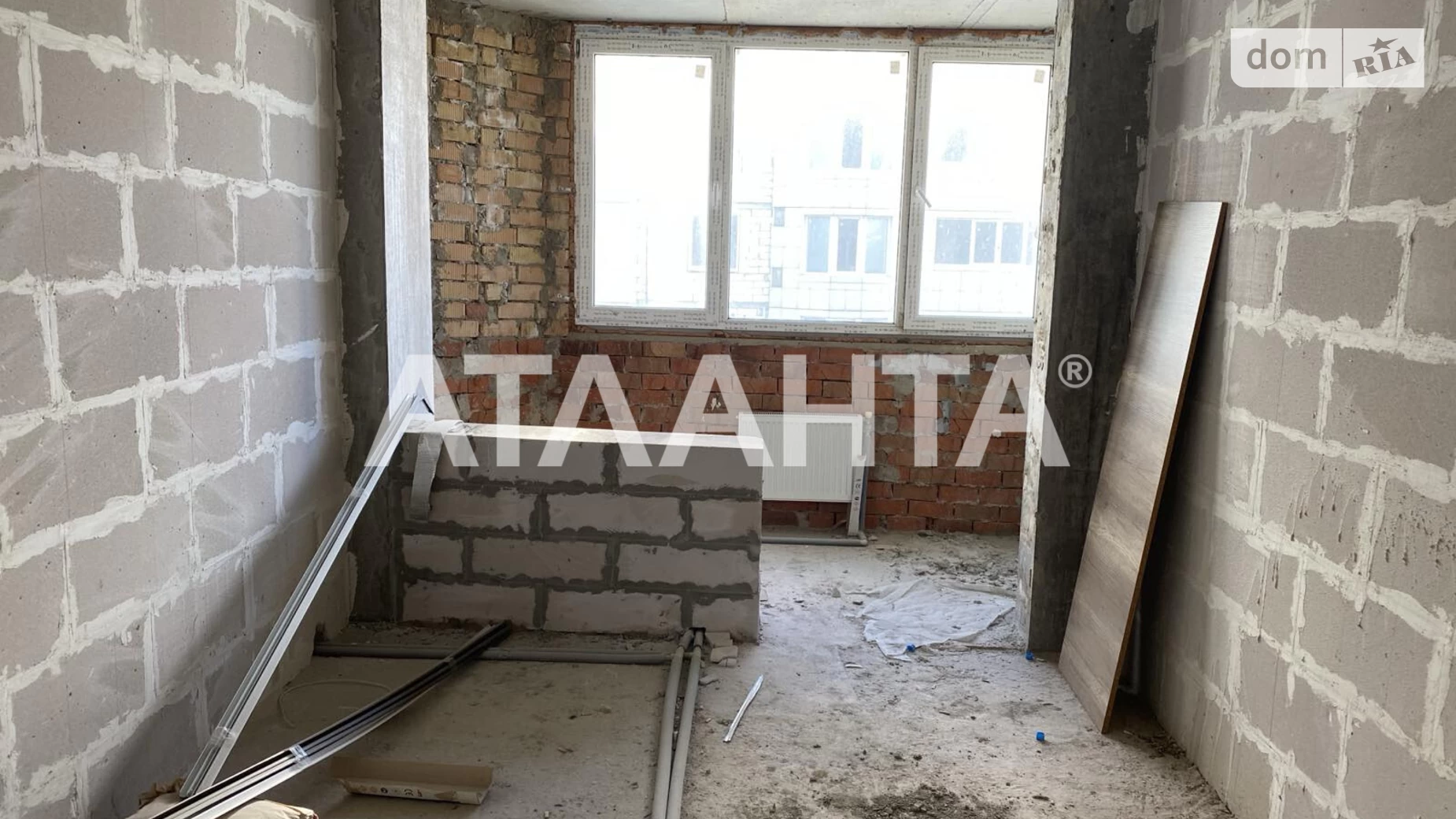 Продается 1-комнатная квартира 51 кв. м в Черноморске, ул. Парусная - фото 3