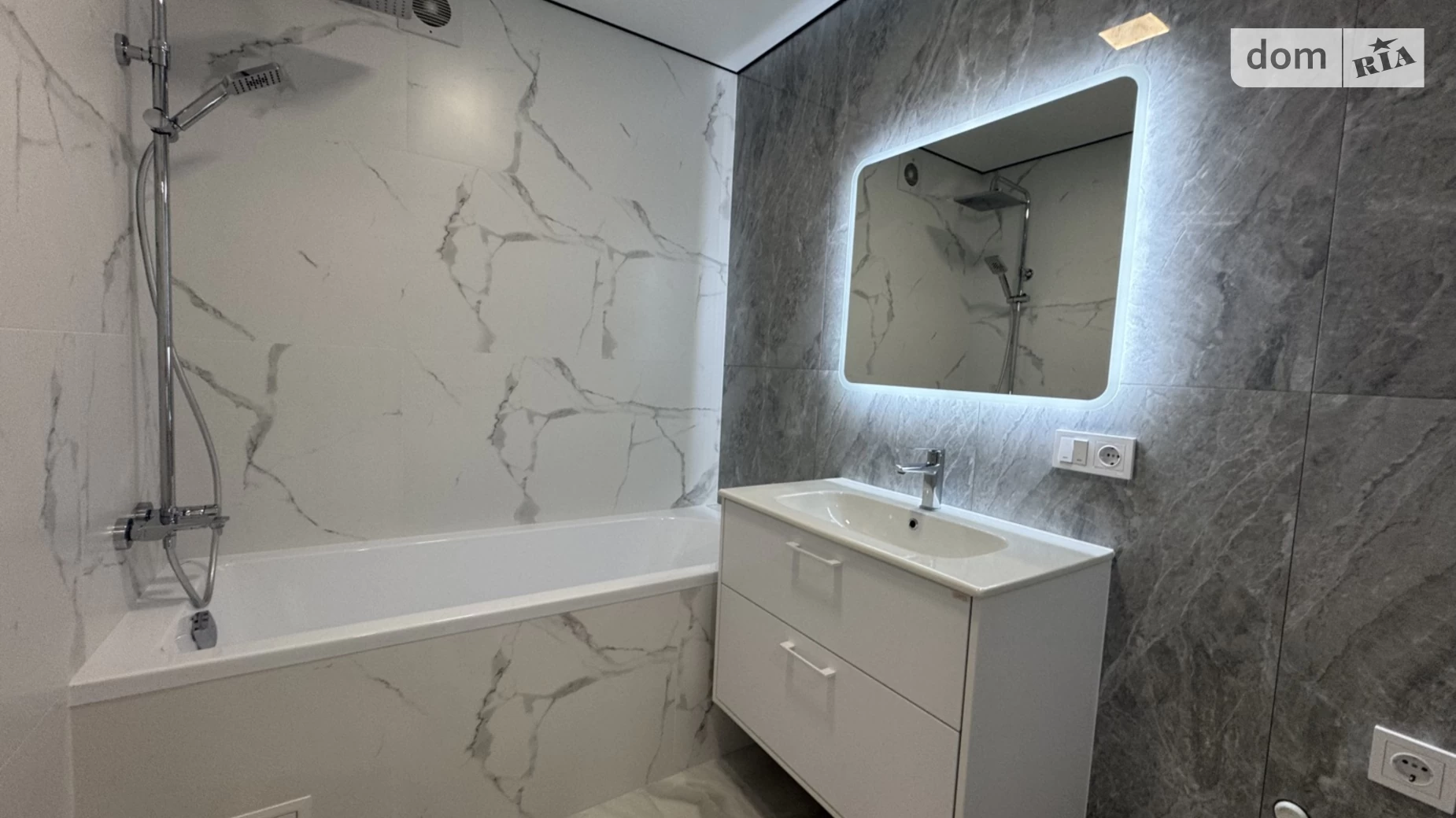 2-кімнатна квартира 71 кв. м у Тернополі, цена: 89800 $ - фото 5