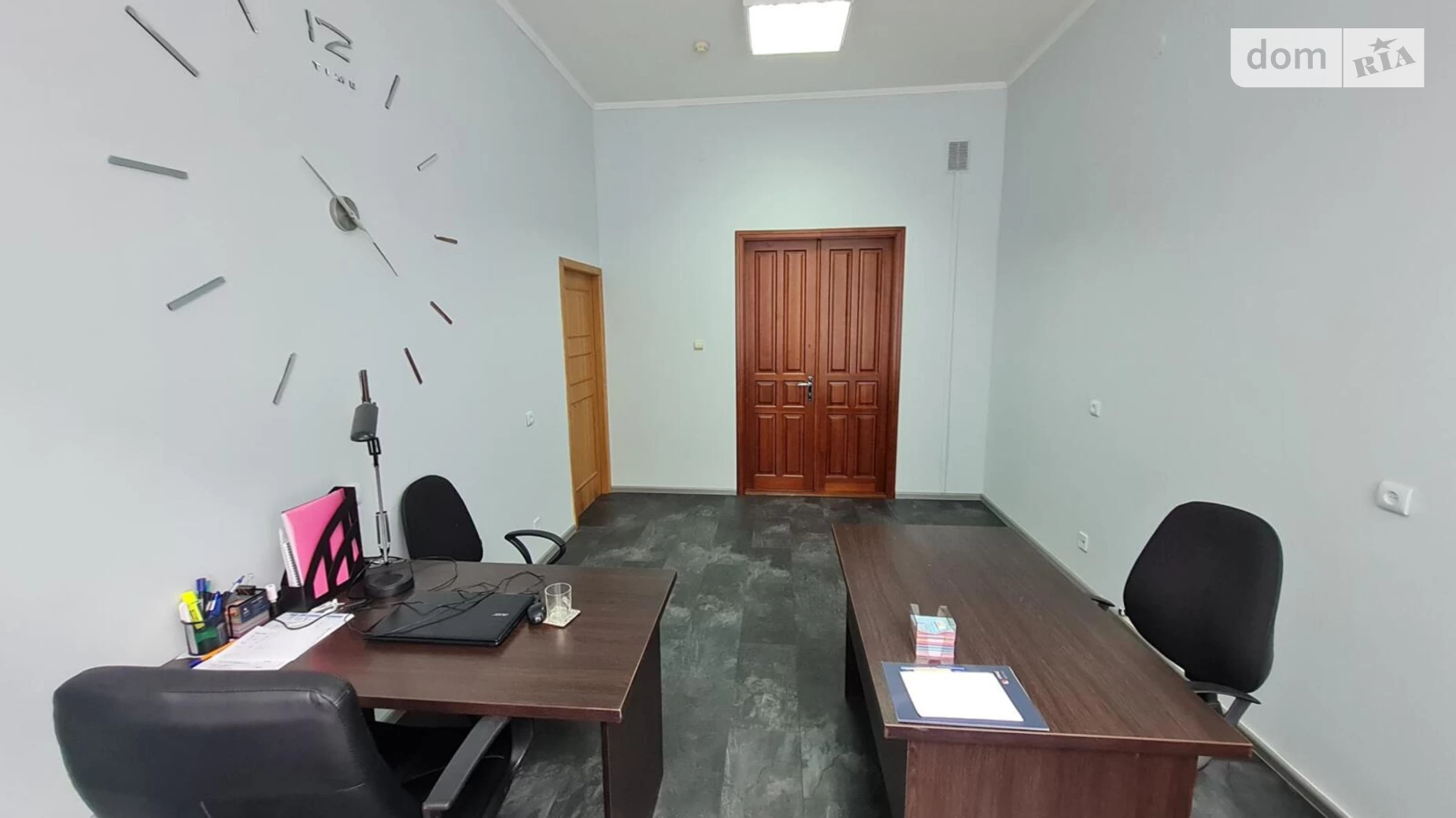 Сдается в аренду офис 35 кв. м в бизнес-центре, цена: 23450 грн - фото 2