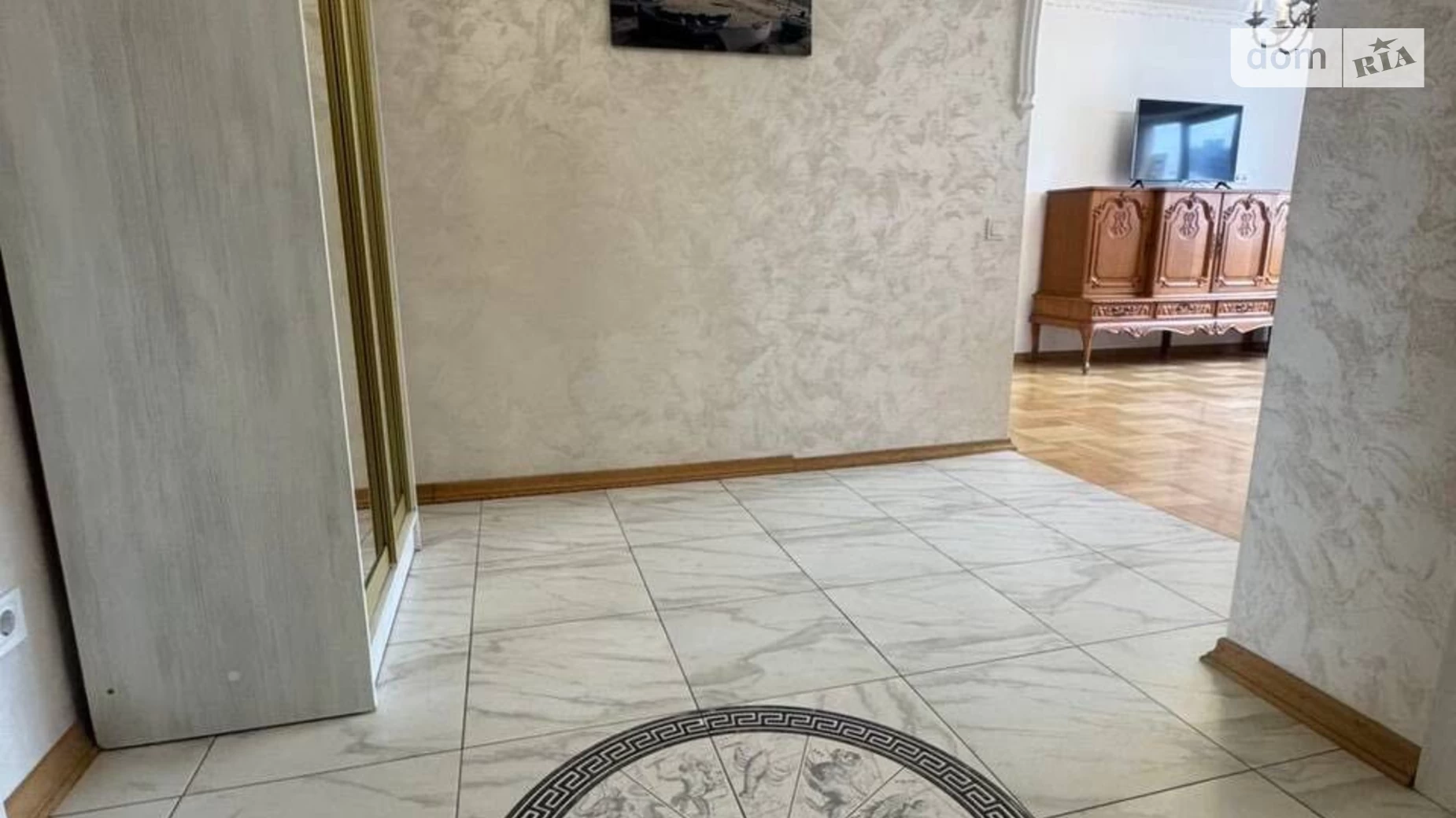 Продается 2-комнатная квартира 56 кв. м в Львове, ул. Жасминовая, 11 - фото 3