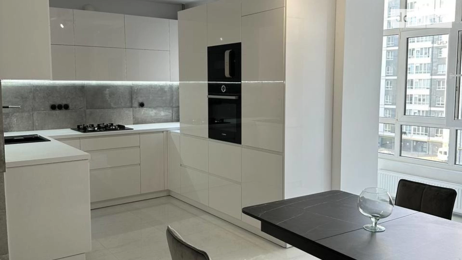 Продается 2-комнатная квартира 63 кв. м в Криховцах, ул. Довженко А. - фото 3
