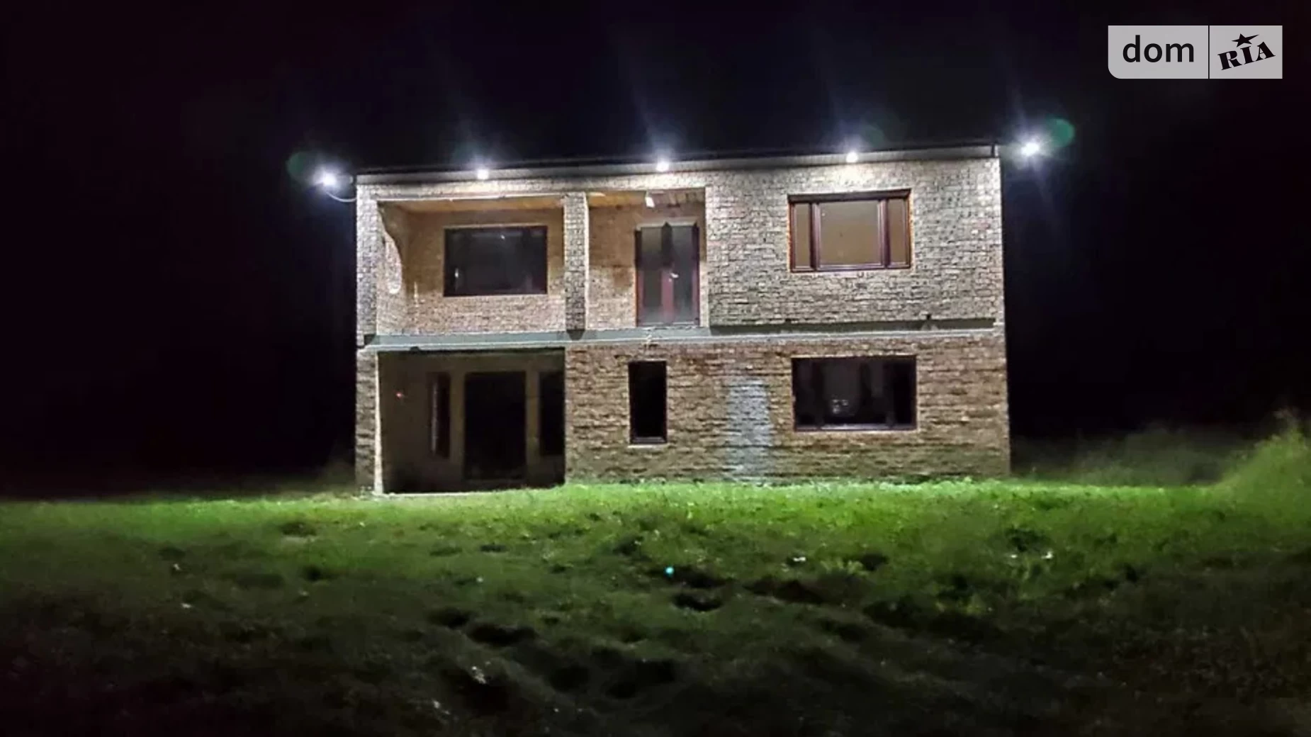 Продается дом на 3 этажа 190 кв. м с садом, цена: 108000 $ - фото 3