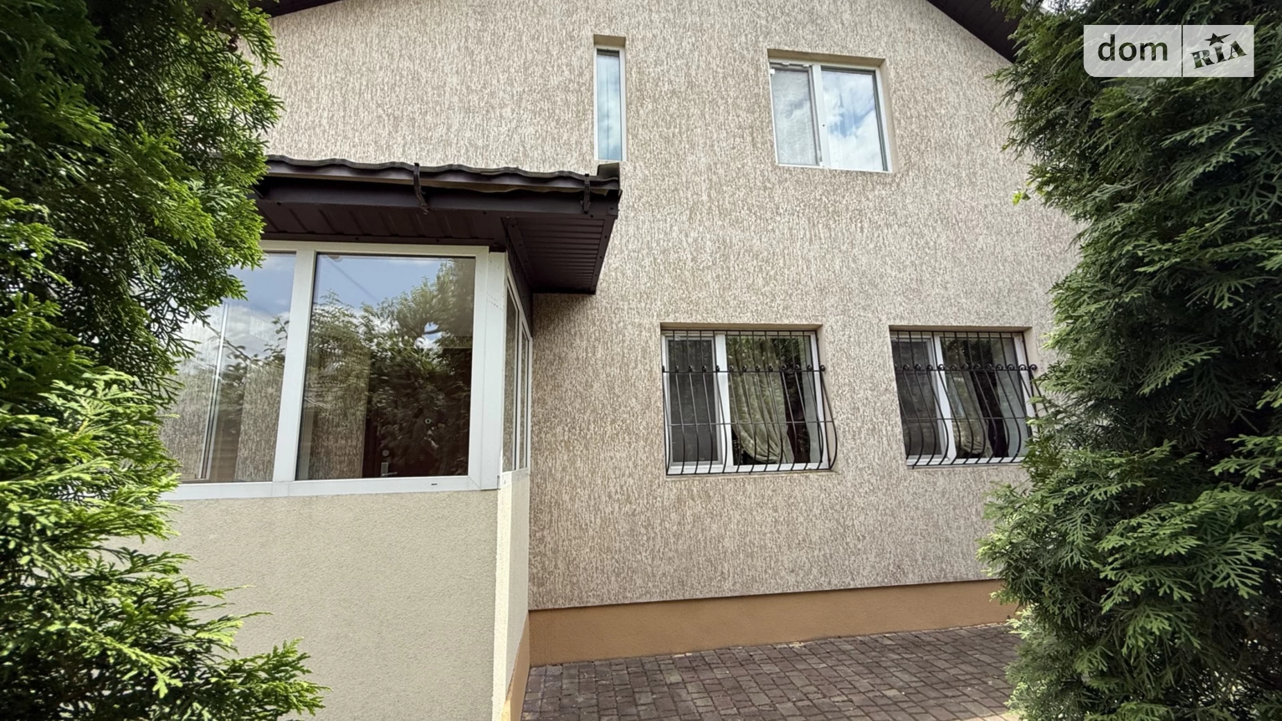 Продается дом на 2 этажа 105 кв. м с бассейном, цена: 120000 $ - фото 2