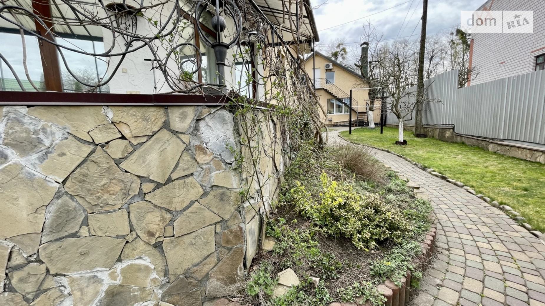 Здається в оренду будинок 2 поверховий 400 кв. м з бесідкою, цена: 1999 $ - фото 3