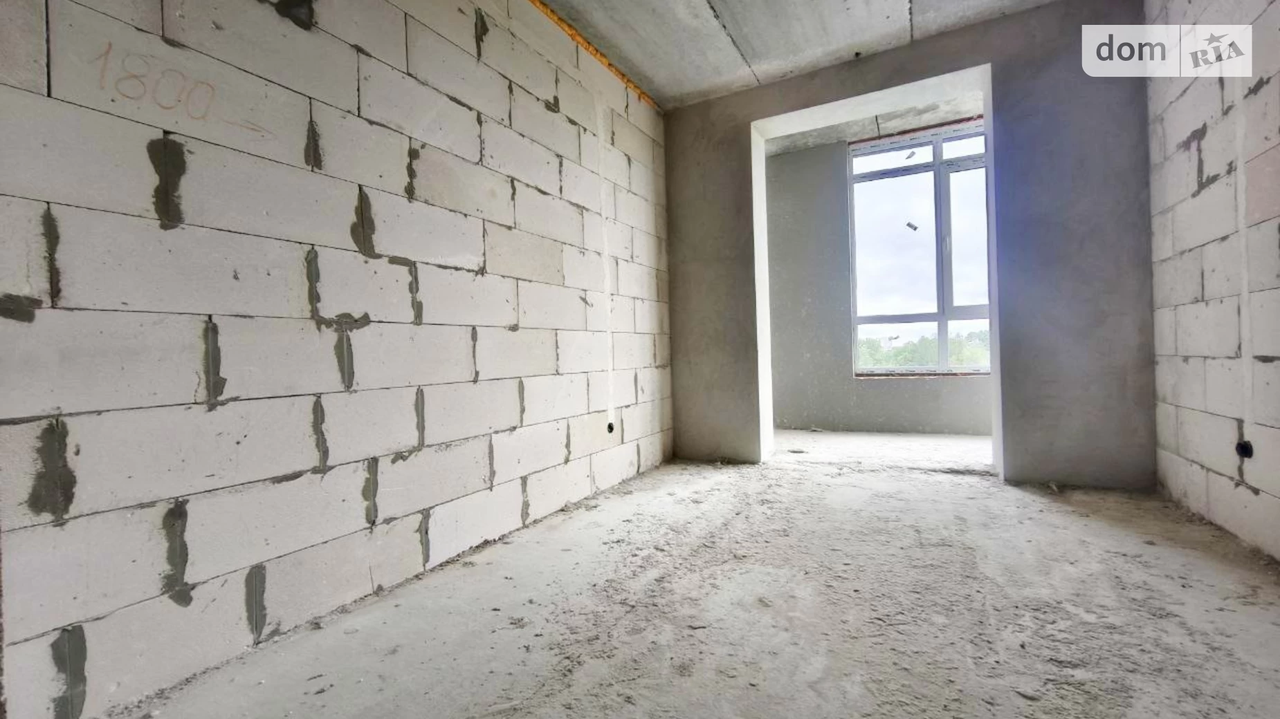 Продается 1-комнатная квартира 37 кв. м в Чернигове, ул. Любецкая, 114 - фото 2