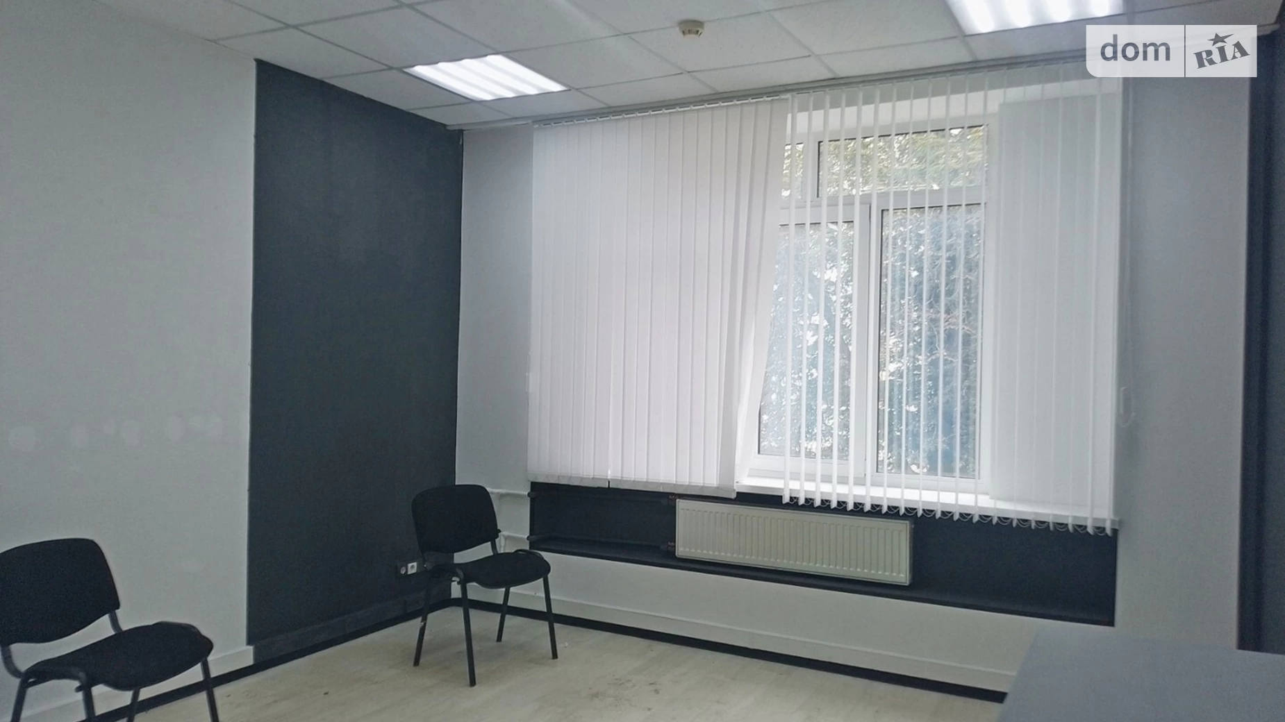 Сдается в аренду офис 27 кв. м в бизнес-центре, цена: 9660 грн - фото 3
