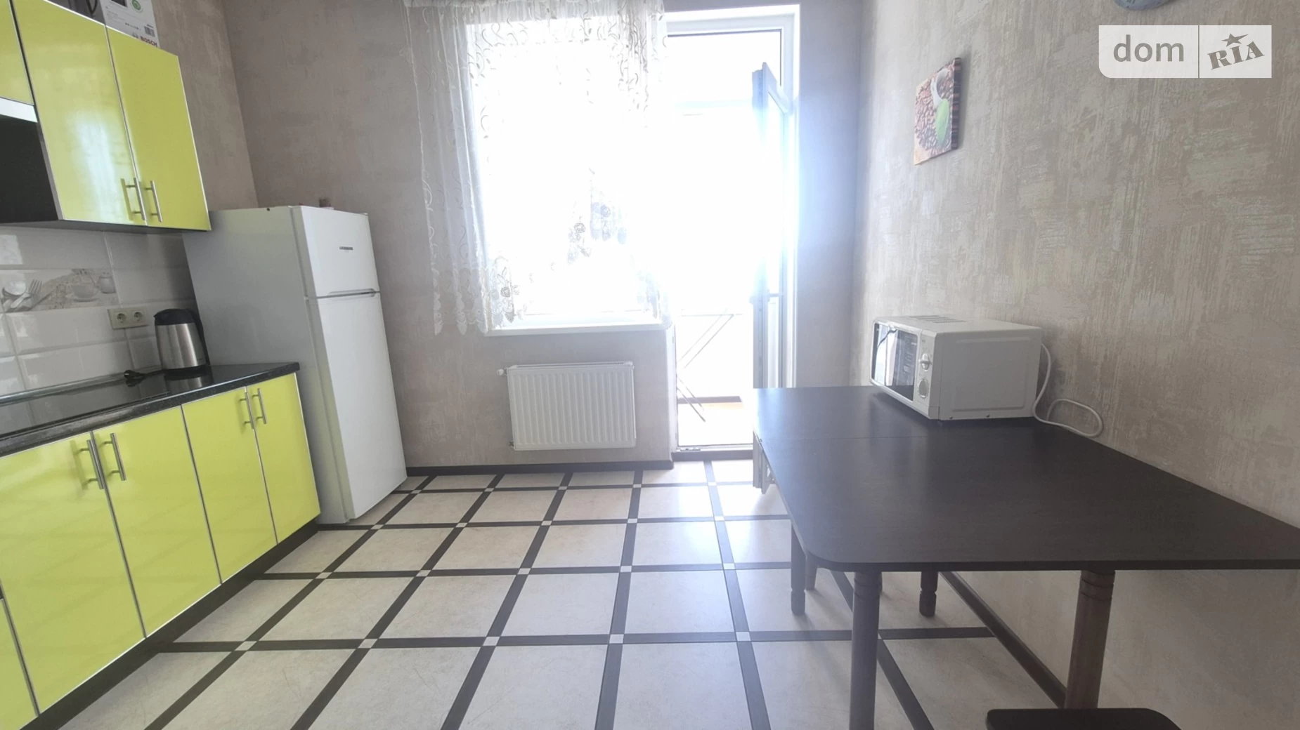 Сдается в аренду 1-комнатная квартира 45 кв. м в Одессе, ул. Среднефонтанская, 35 - фото 3