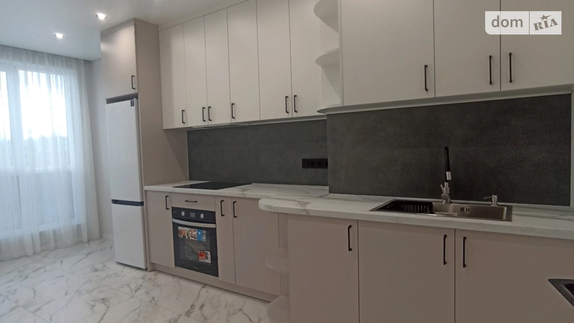 Продается 1-комнатная квартира 42 кв. м в Ирпене, ул. Литературная(Чехова), 27 - фото 5