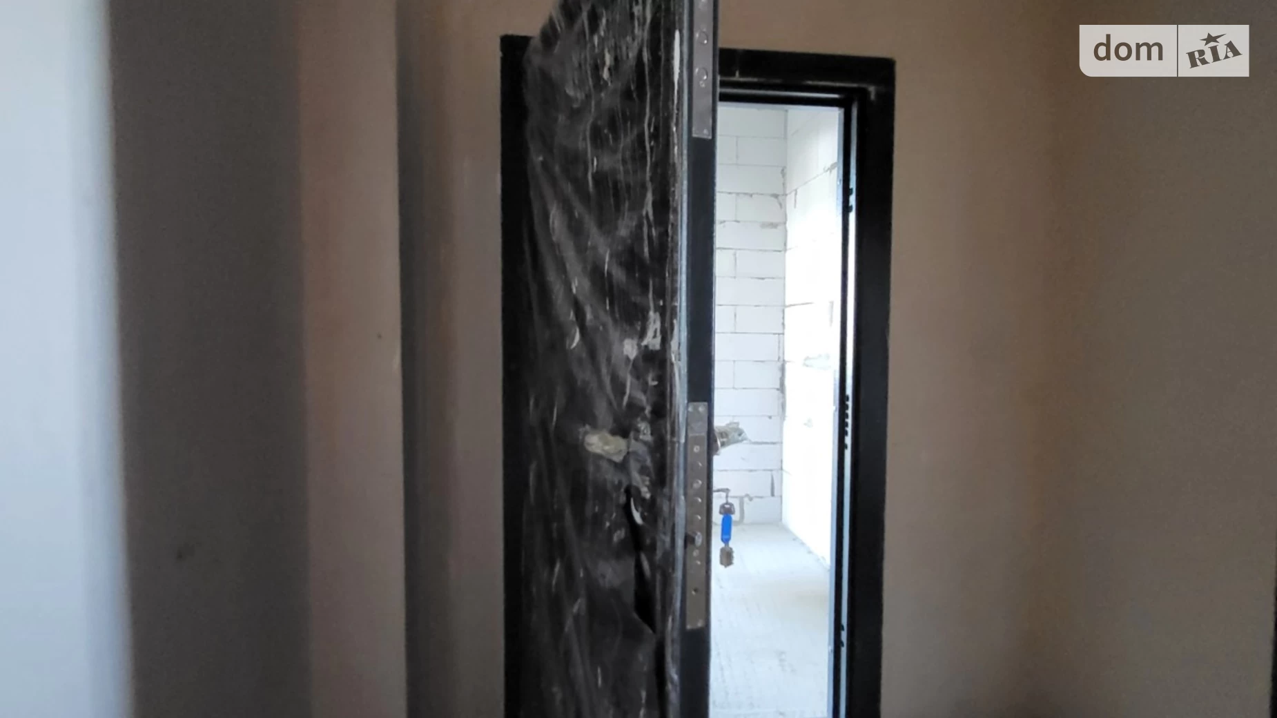 Продається 1-кімнатна квартира 61.2 кв. м у Миколаєві, вул. Адміральська, 31Б корпус 1 - фото 2