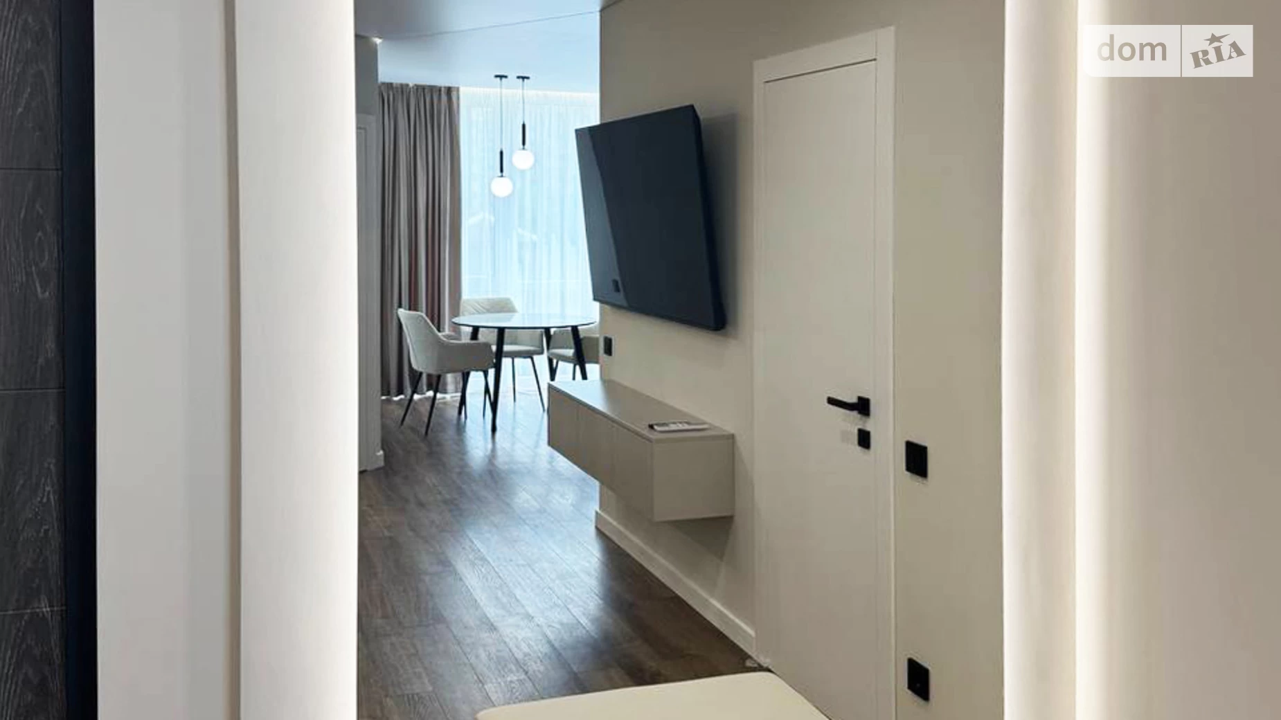 Сдается в аренду 1-комнатная квартира 45 кв. м в, цена: 500 $ - фото 2