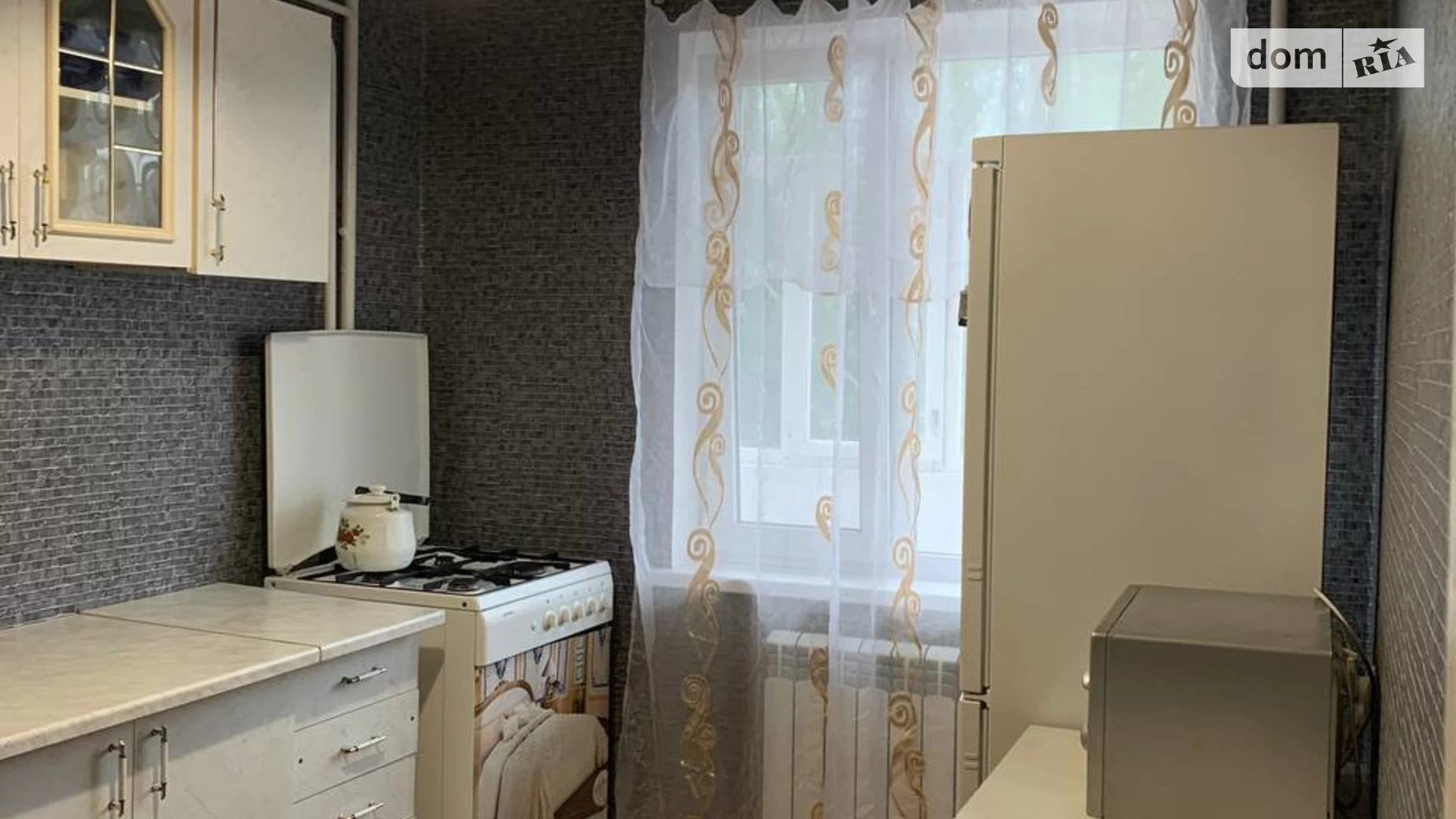 Продається 1-кімнатна квартира 38.6 кв. м у Звягелі, вул. Військової доблесті (Леваневського), 4 - фото 2