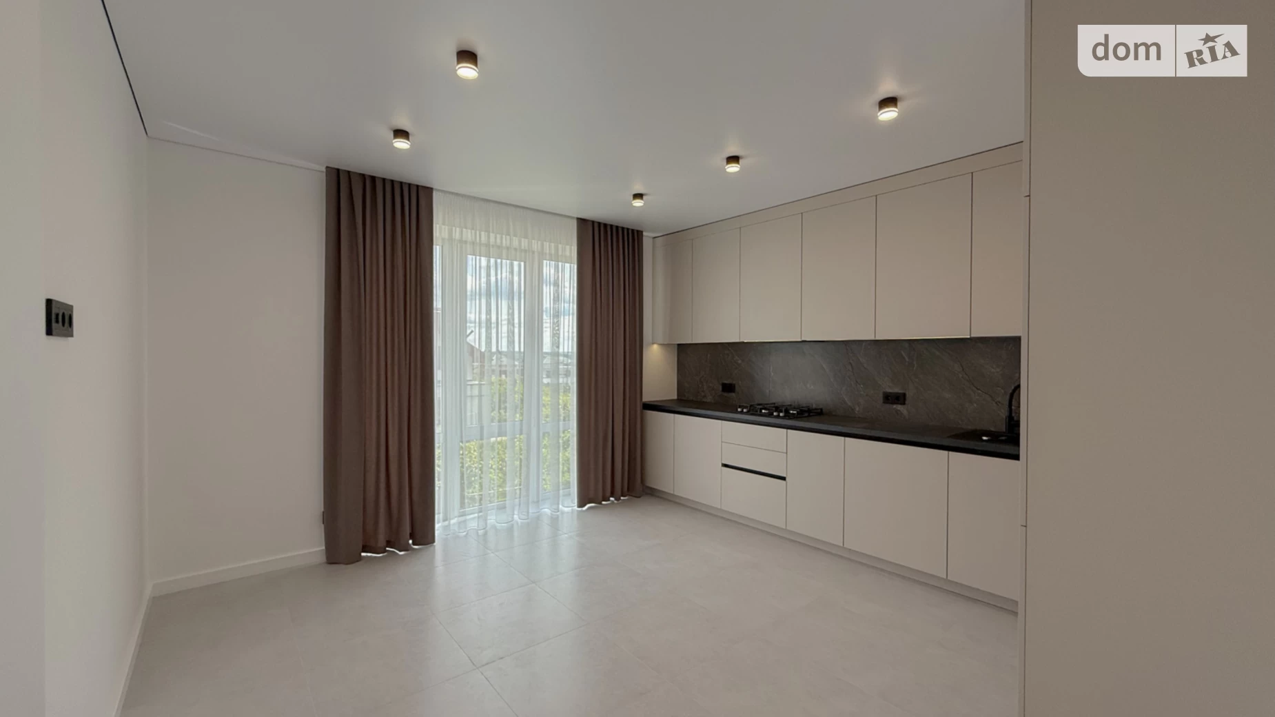 Продается 1-комнатная квартира 44 кв. м в Ровно, цена: 74000 $ - фото 3