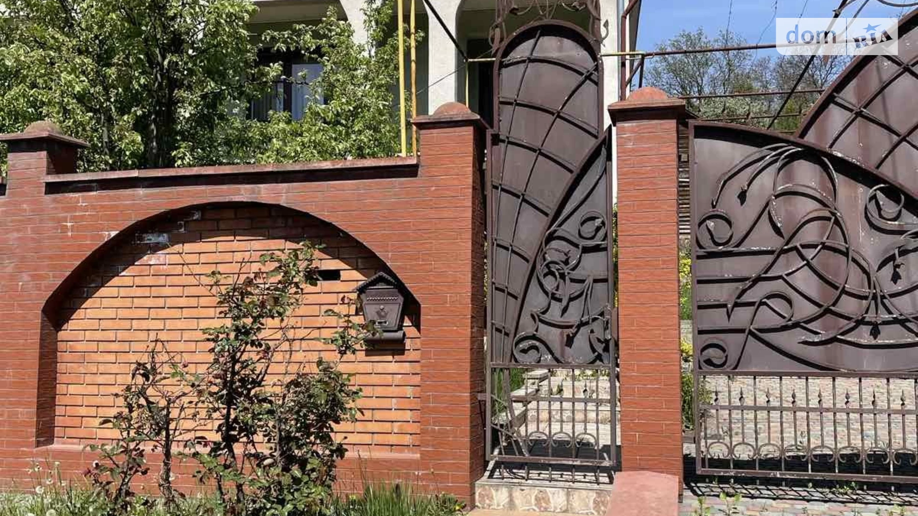 Продается дом на 2 этажа 299.6 кв. м с подвалом, цена: 120000 $ - фото 3