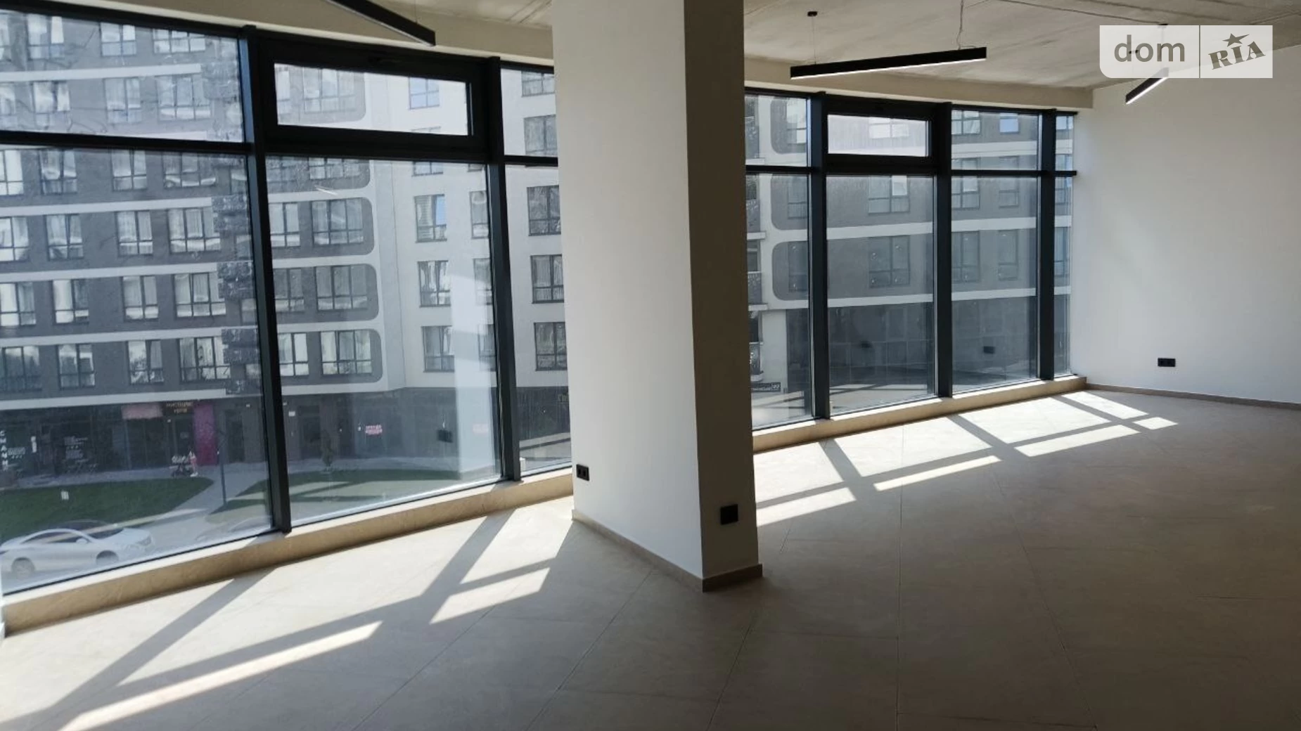 Сдается в аренду офис 101 кв. м в бизнес-центре, цена: 1313 $ - фото 3