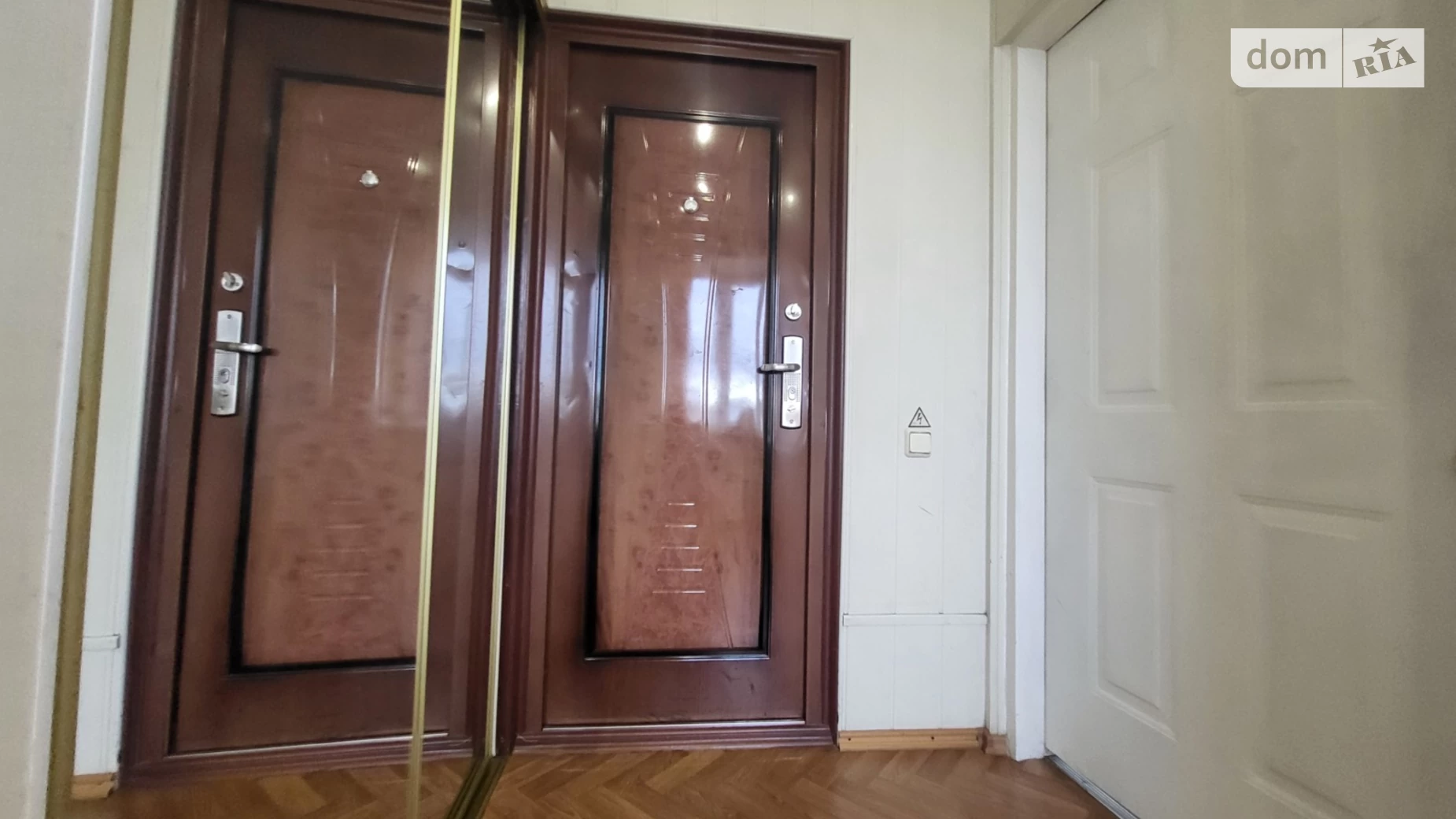 Сдается в аренду офис 22 кв. м в бизнес-центре, цена: 7000 грн - фото 3