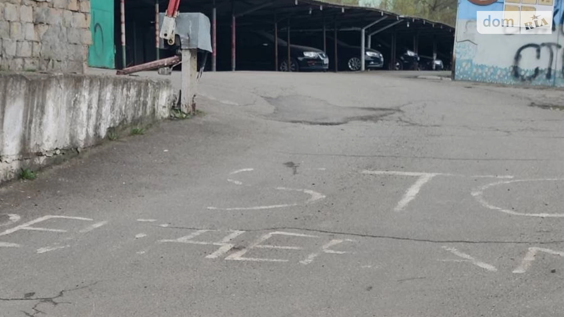 Здається в оренду місце в гаражному кооперативі під легкове авто на 15 кв. м, цена: 1500 грн - фото 3