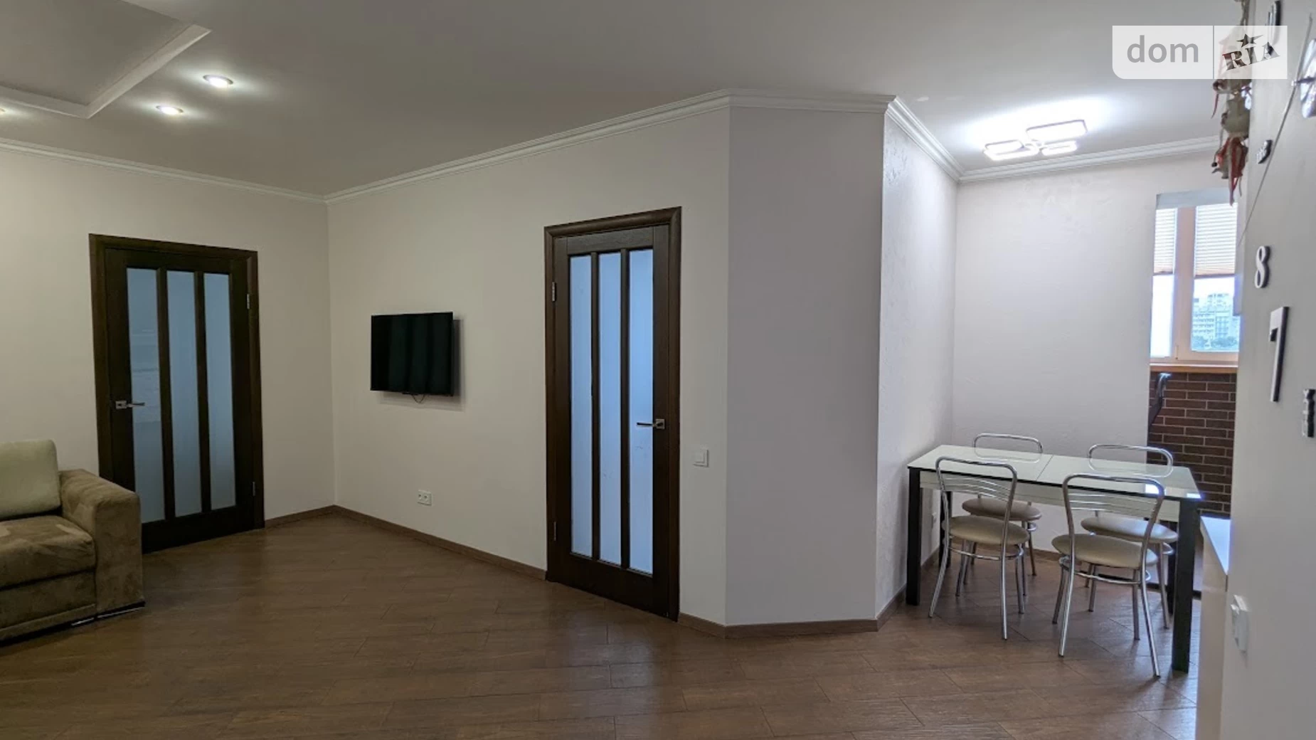 Продается 2-комнатная квартира 75 кв. м в Черкассах, ул. Жужомы Сержанта, 7 - фото 3