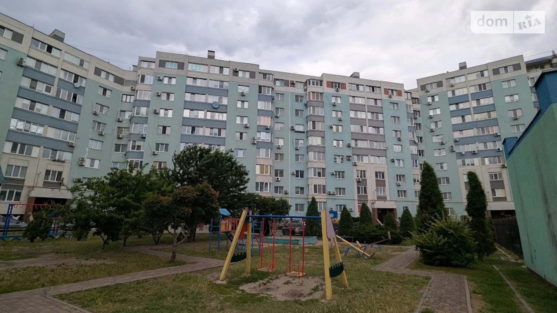 Продается 2-комнатная квартира 75 кв. м в Черкассах, ул. Жужомы Сержанта, 7 - фото 2