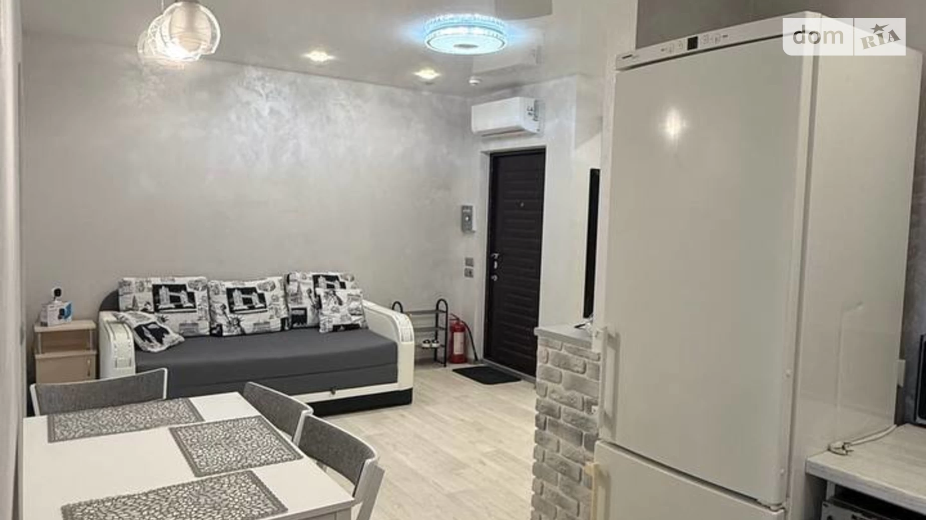 Продается 2-комнатная квартира 47 кв. м в Одессе, ул. Академика Сахарова - фото 3
