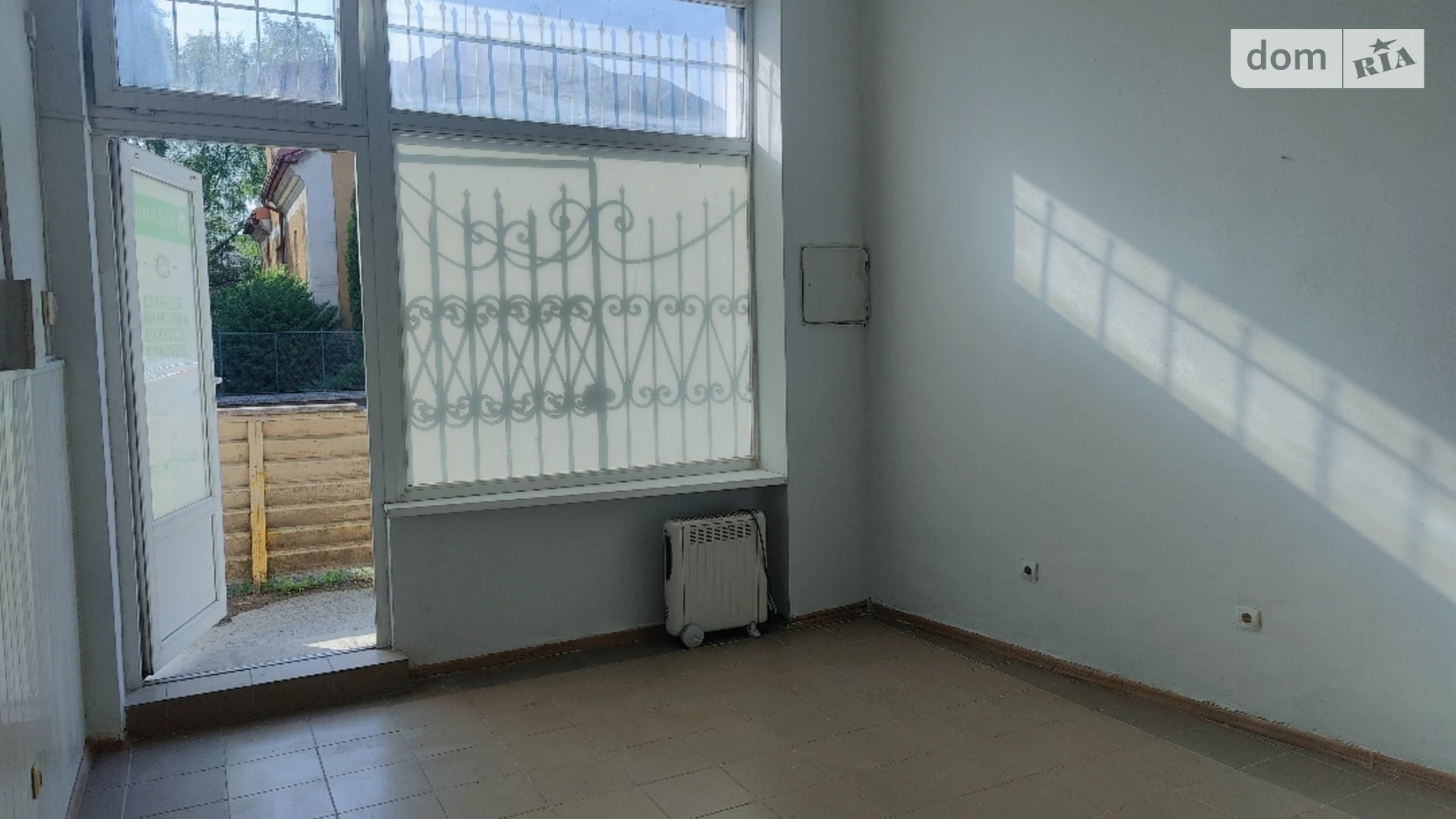 Сдается в аренду помещения свободного назначения 20.5 кв. м в 1-этажном здании, цена: 205 $ - фото 2