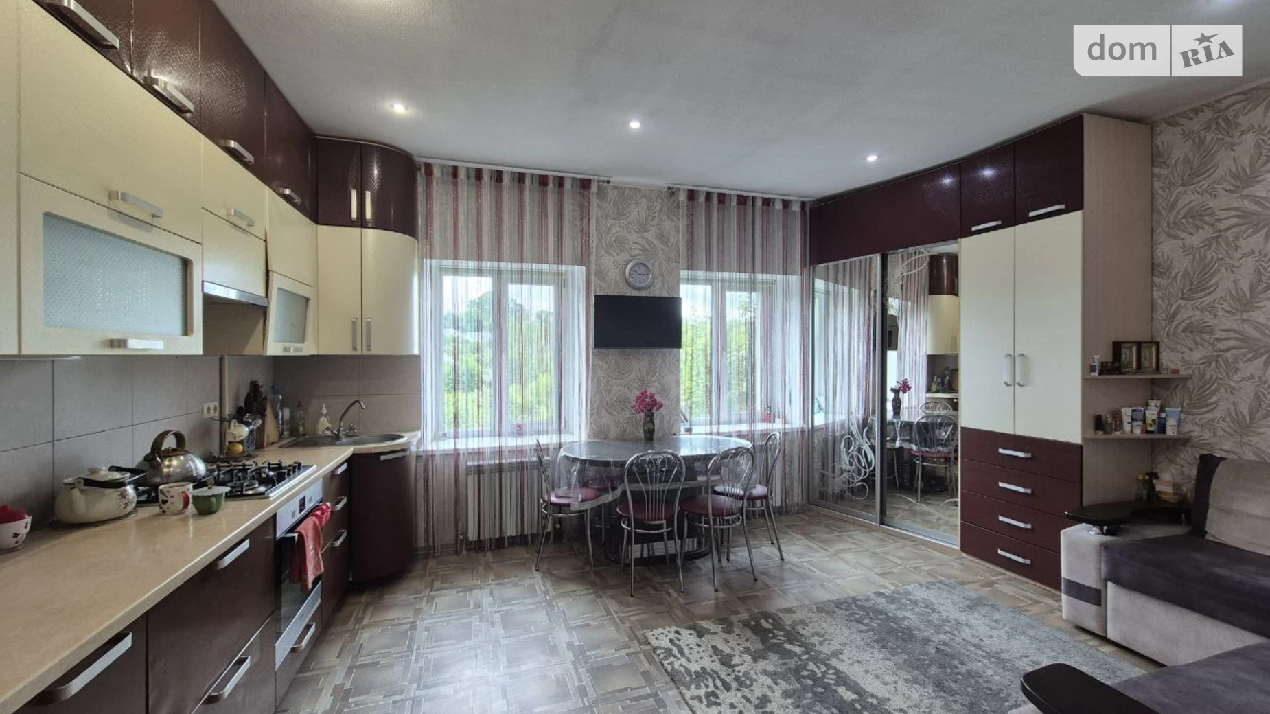 Продается дом на 2 этажа 160 кв. м с баней/сауной, цена: 79000 $ - фото 2