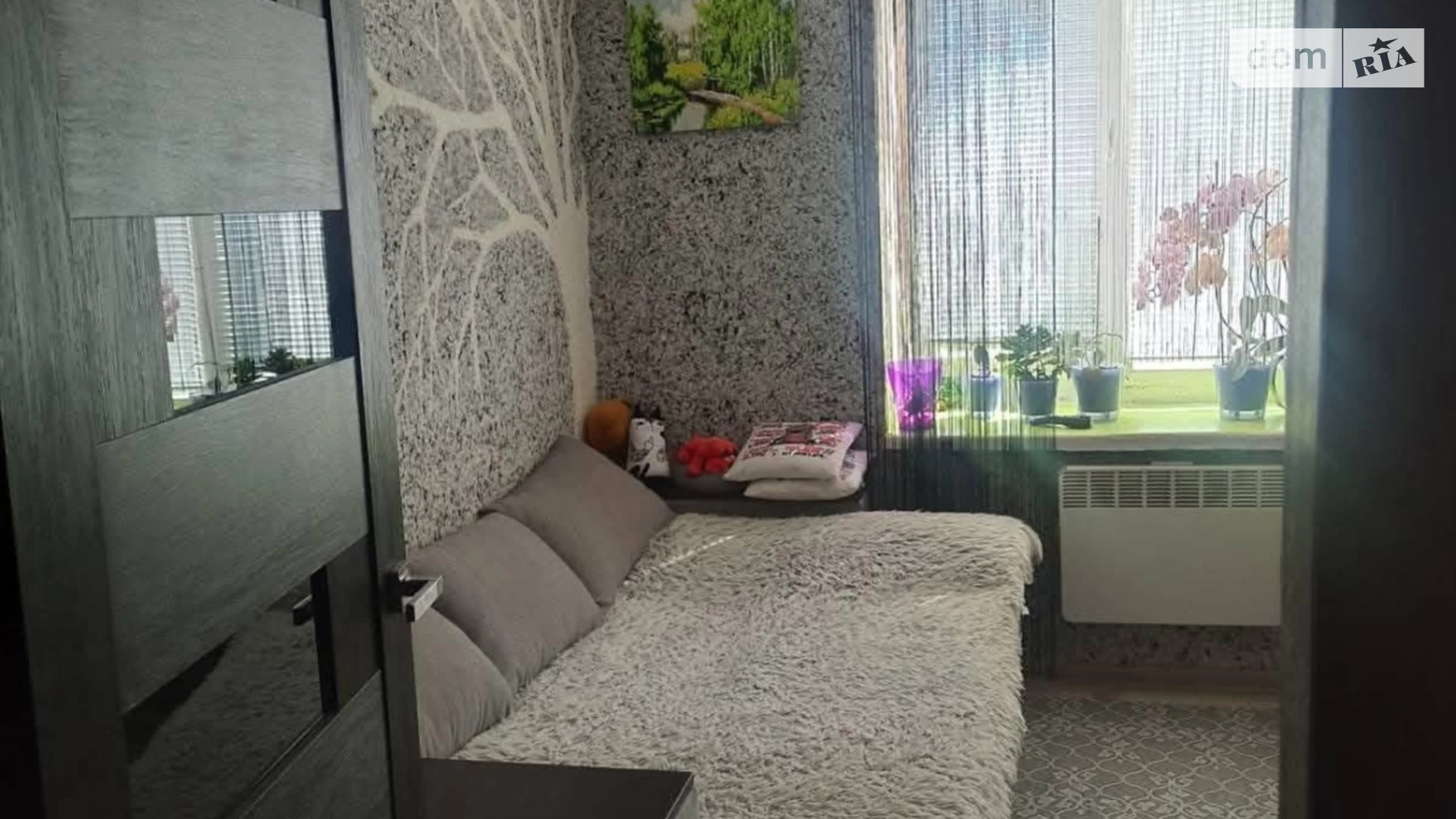 Продается 3-комнатная квартира 60.5 кв. м в Ужгороде, просп. Свободы - фото 2