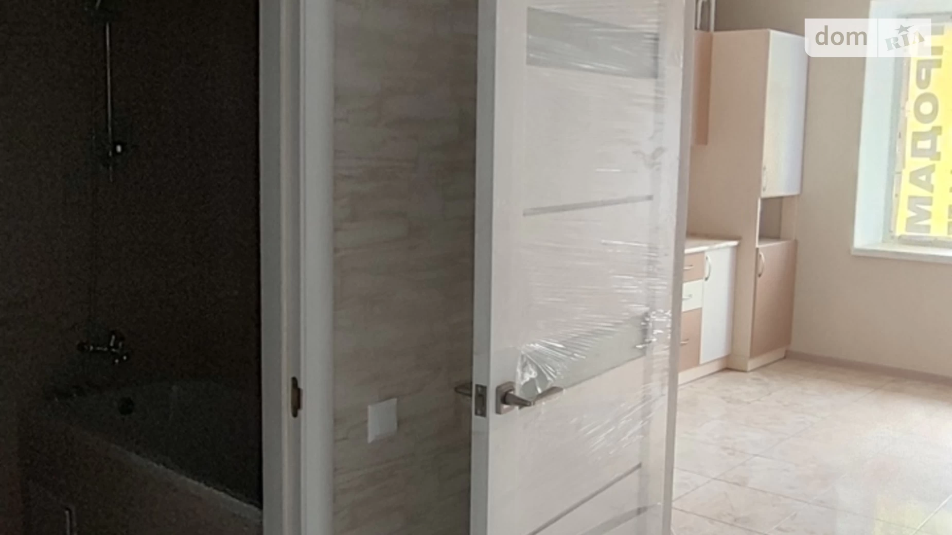 Продается 1-комнатная квартира 46 кв. м в Виннице, ул. Академика Заболотного, 30 - фото 2