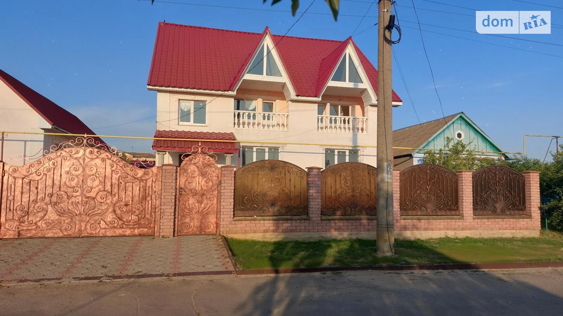 Продается дом на 2 этажа 195.6 кв. м с камином, цена: 130000 $ - фото 3