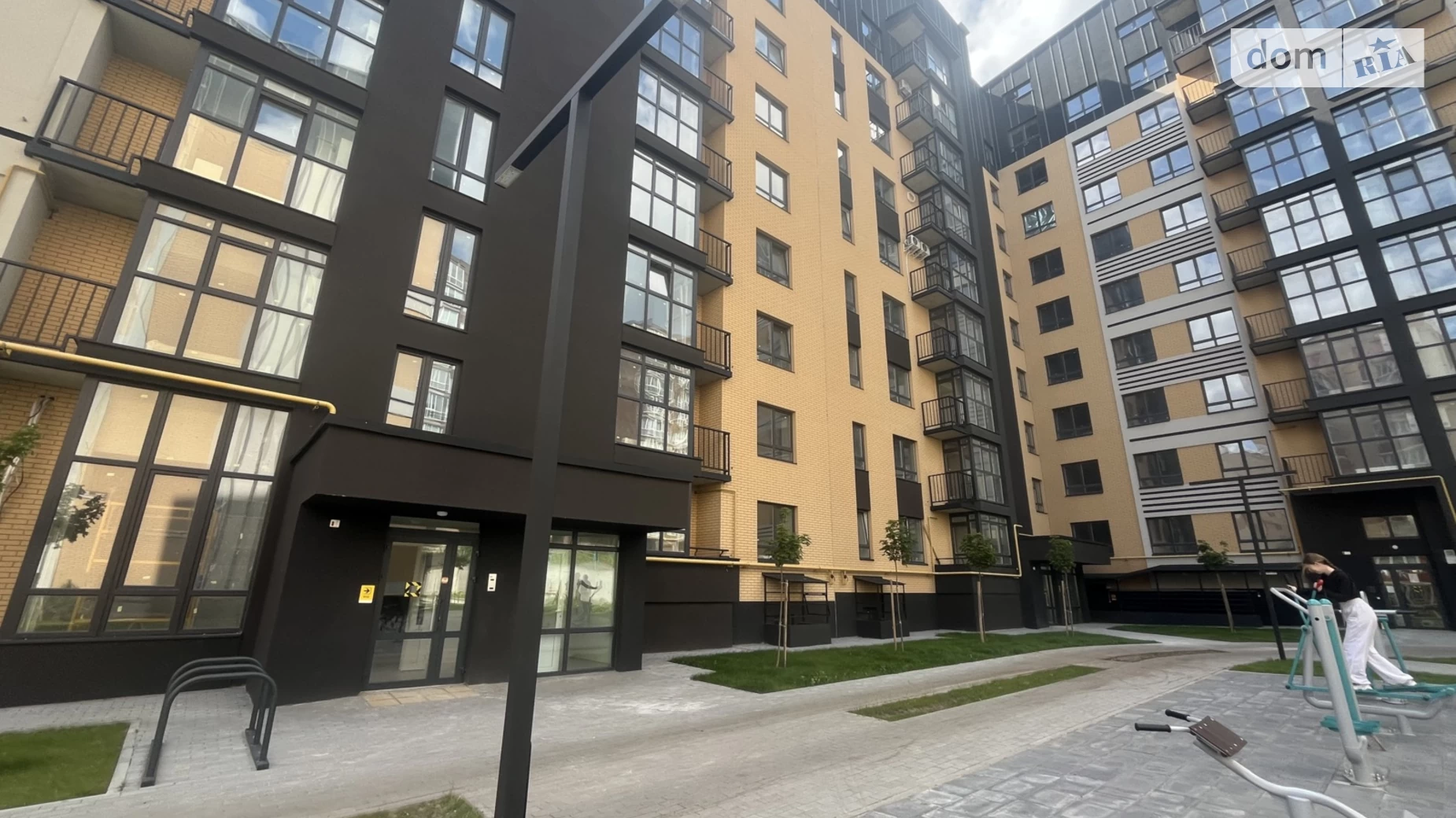 Продается 2-комнатная квартира 66 кв. м в, цена: 60000 $ - фото 2