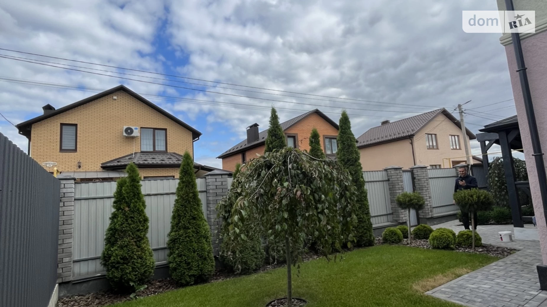 Продается дом на 2 этажа 106 кв. м с гаражом, цена: 165000 $ - фото 5