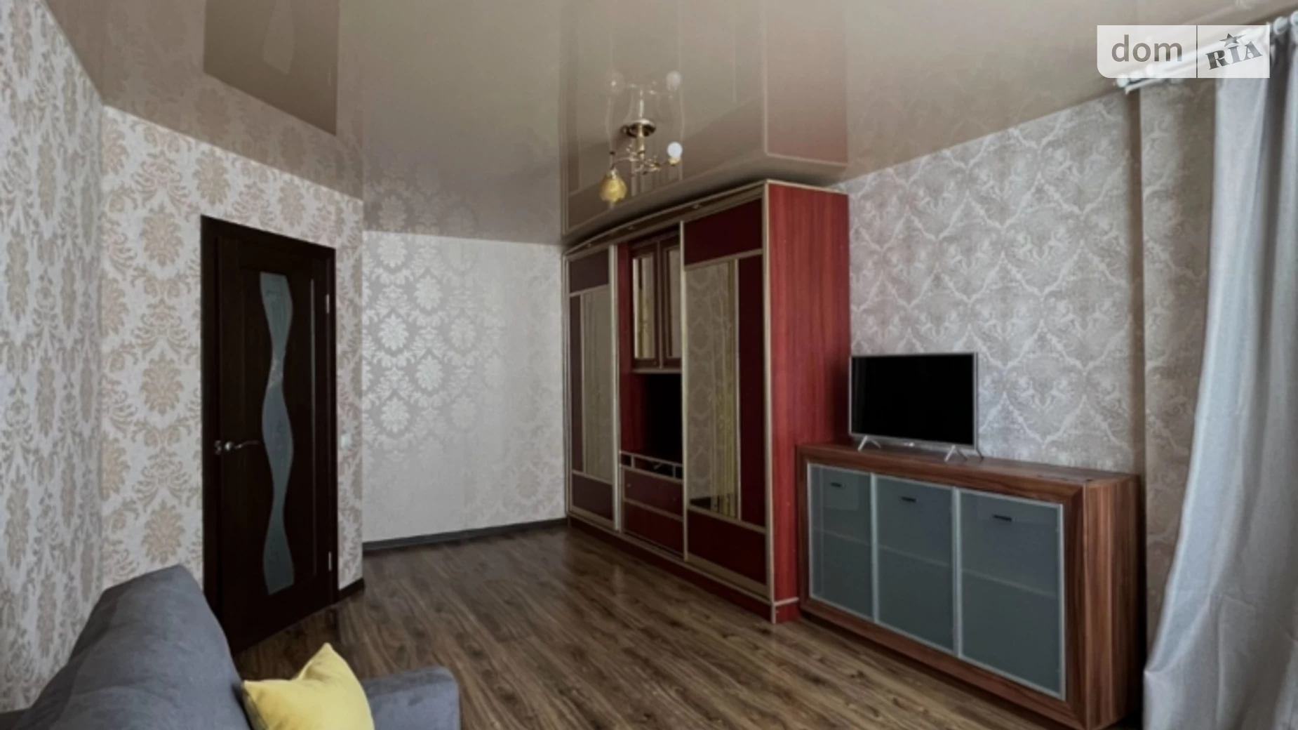 1-комнатная квартира 43 кв. м в Луцке, ул. Липинского, 7 - фото 2