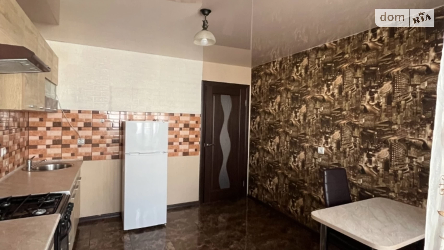 1-комнатная квартира 43 кв. м в Луцке, ул. Липинского, 7 - фото 4