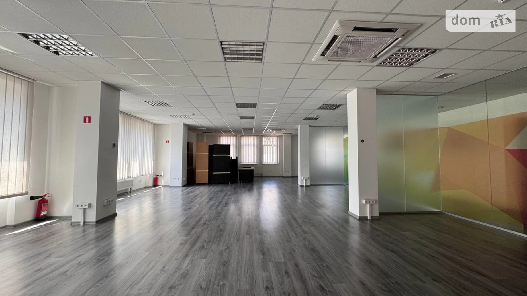 Здається в оренду офіс 880 кв. м в бізнес-центрі, цена: 10560 $ - фото 3