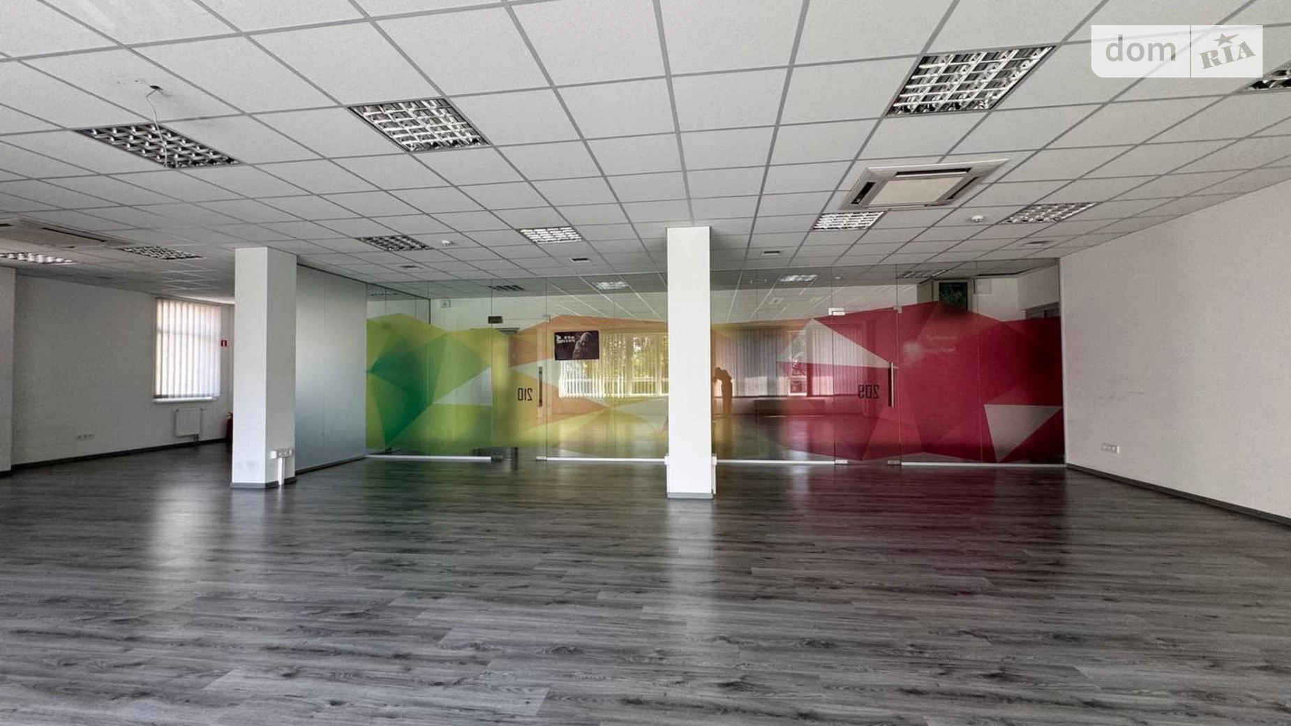 Здається в оренду офіс 880 кв. м в бізнес-центрі, цена: 10560 $ - фото 5