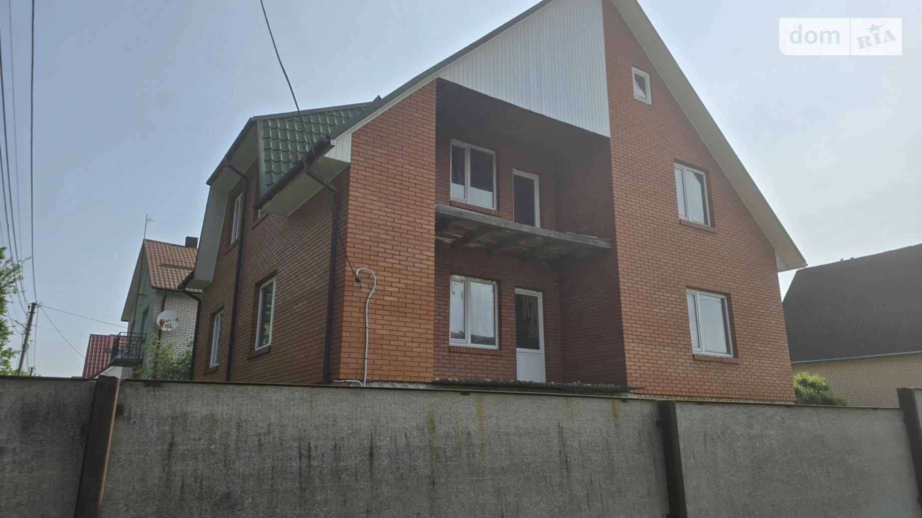 Продается дом на 2 этажа 245 кв. м с верандой, цена: 120000 $ - фото 2